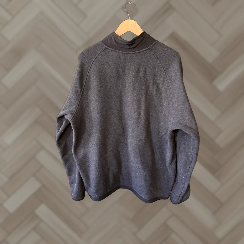 The North Face The North Face Mens Gray Long Sleeve 1/4 Zip Mock Neck Size XL Shirt Size US XL / EU 56 / 4 - 1 Thumbnail