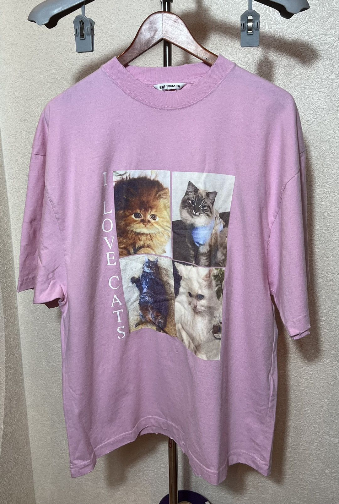 Balenciaga Balenciaga I Love Cats Pink Oversized Tee Shirt Size US S / EU 44-46 / 1 - 1 Thumbnail
