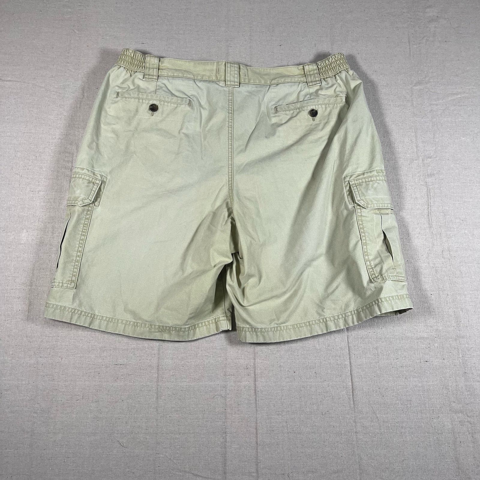 L.L. Bean Vintage L.L. Bean Cargo Shorts Mens 38 Comfort Waist Y2K Tan Size US 38 / EU 54 - 2 Thumbnail