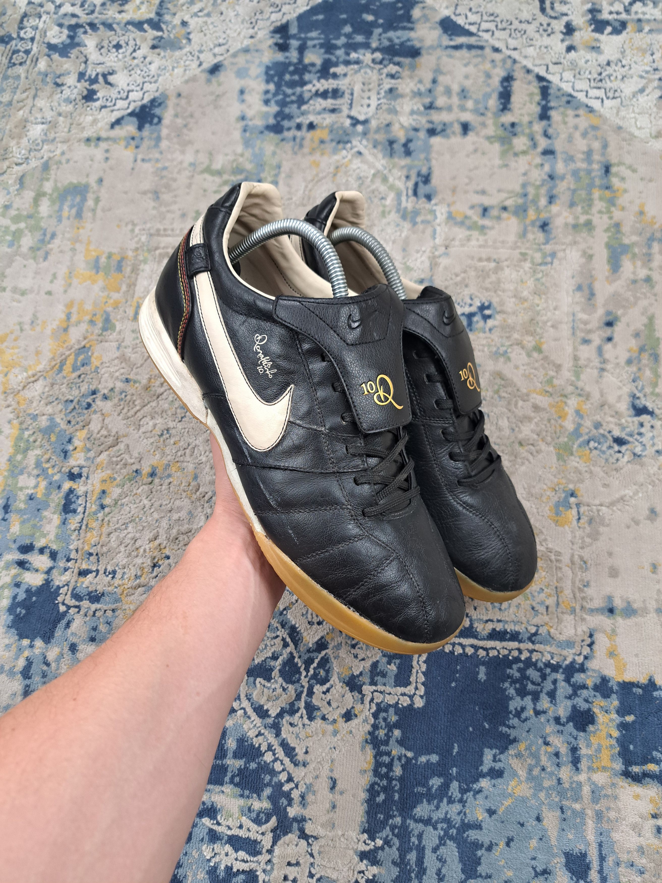 Grail Nike Vintage OG 2007 Ronaldinho R10 Nike Tiempo Soccer Shoes Blokecore Grailed