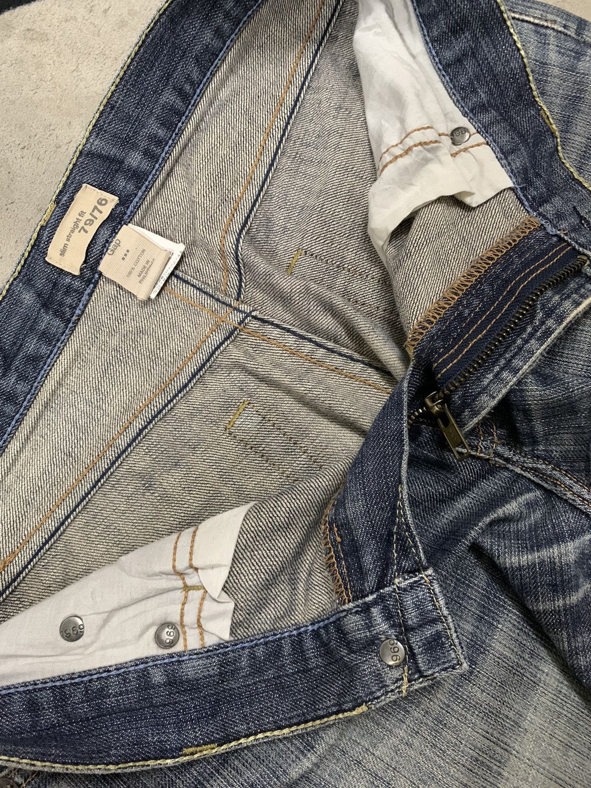 Gap × Yeezy Vintage Gap 1969 Faded Straight Leg Distressed Grunge Jeans Size US 32 / EU 48 - 18 Thumbnail