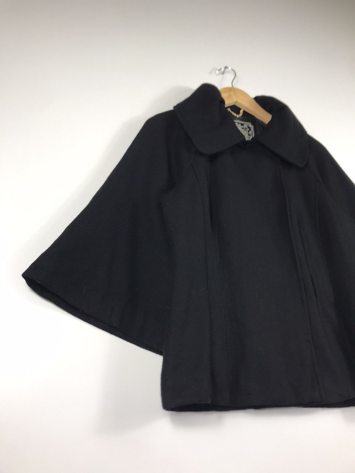 Guess 🔥Guess Wool Water Fall Collar Coat Jacket Size M / US 6-8 / IT 42-44 - 2 Thumbnail