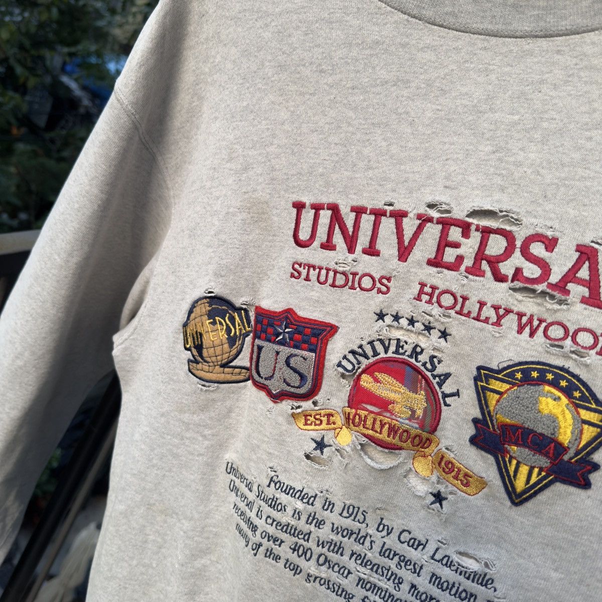 Vintage Universal Studios Hollywood Thrashed Sweatshirt ERD Grunge Size US XL / EU 56 / 4 - 9 Thumbnail