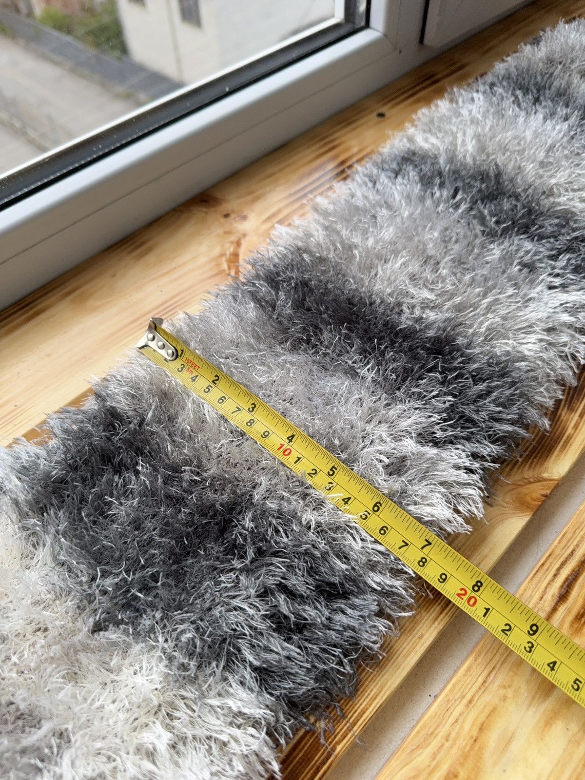 Japanese Brand 00s Archive Japanese Y2K Fuzzy Fur Shaggy Scarf Gray Kawaii Size ONE SIZE - 6 Thumbnail
