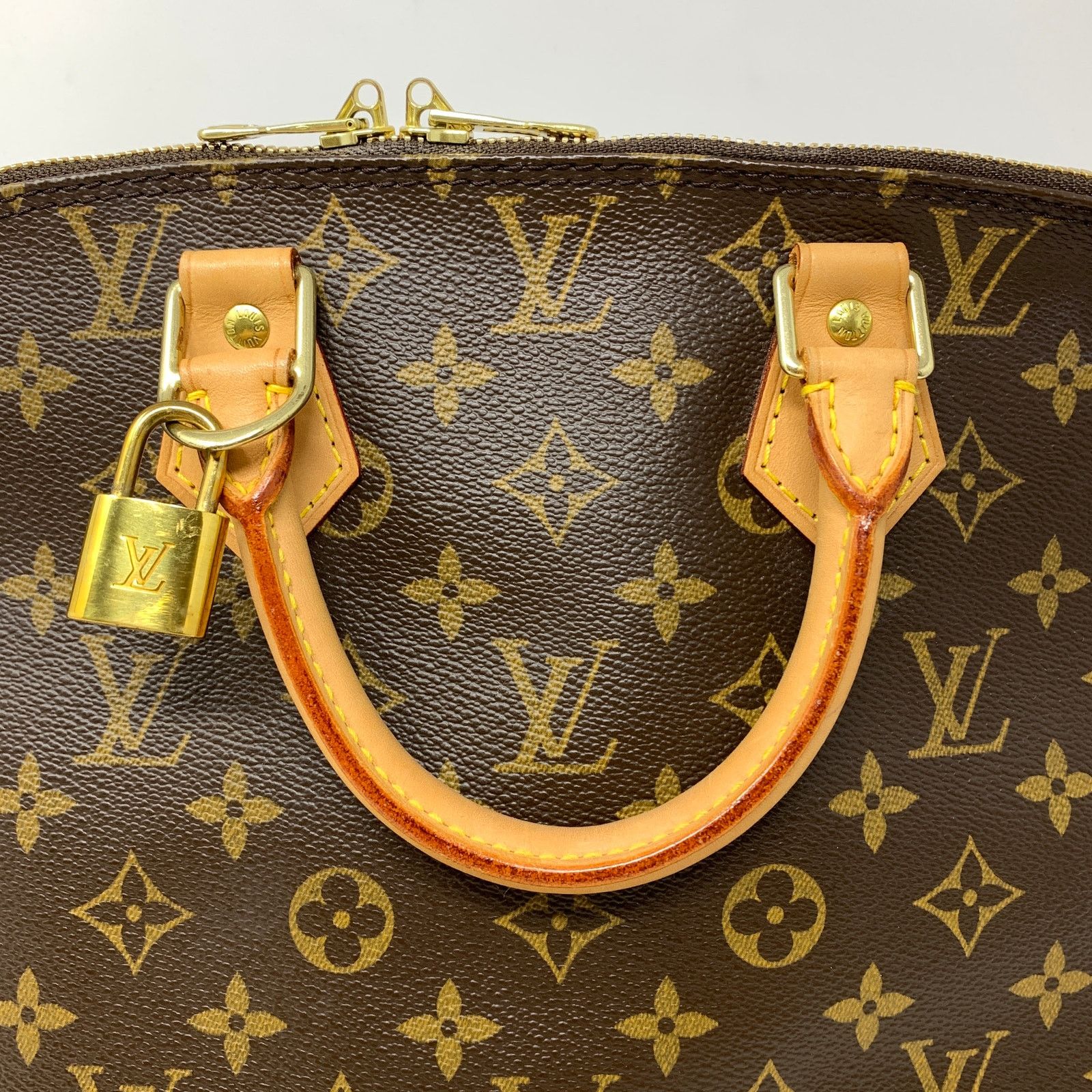 Louis Vuitton VTG Louis Vuitton Alma Handbag Monogram Canvas Made In USA Size ONE SIZE - 4 Thumbnail