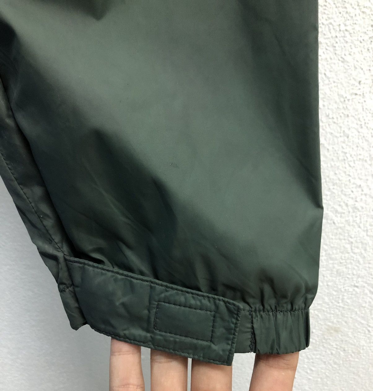 Vintage Pointer Brand Pertex Fabrics Nylon Jacket Hoodie