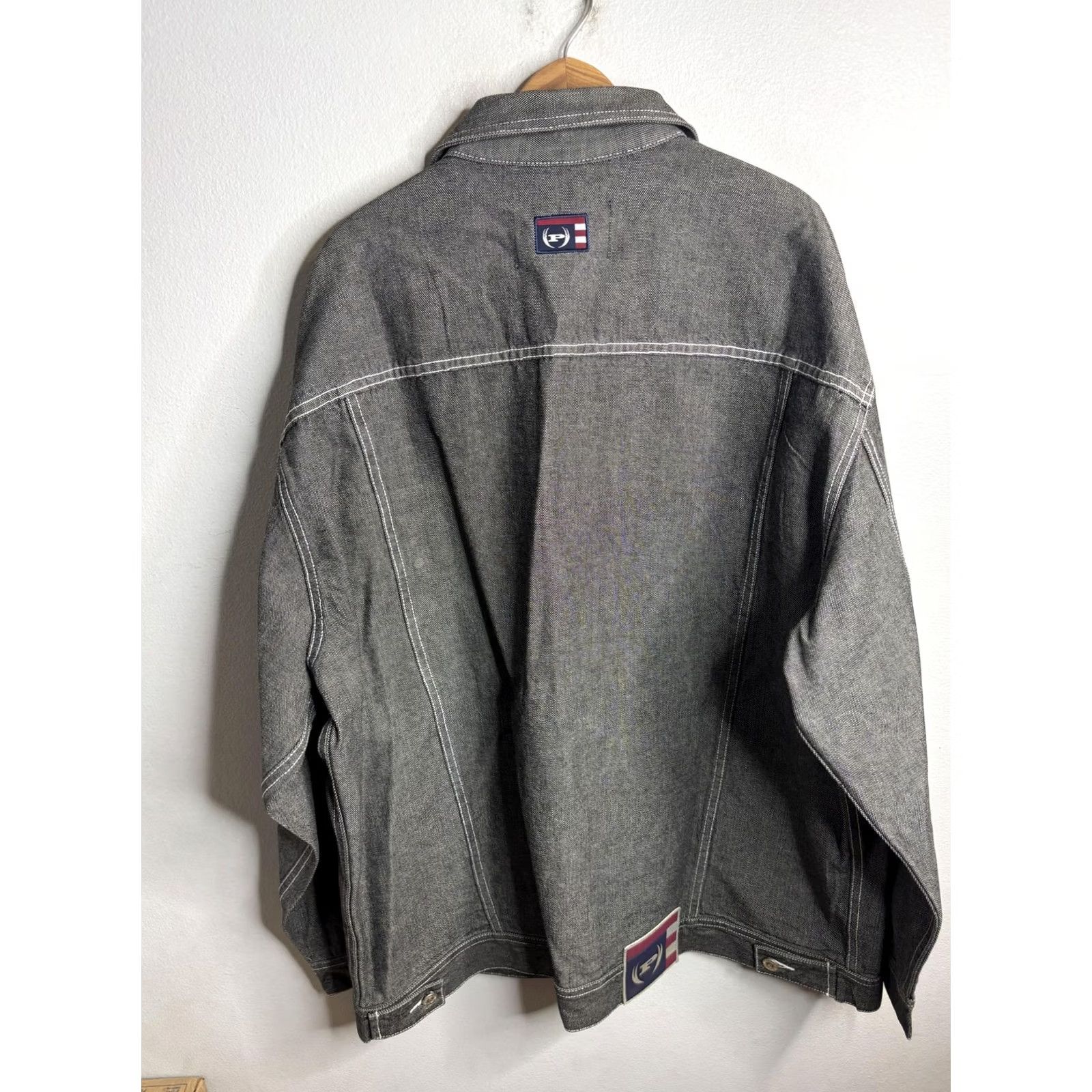 Phat Farm Phatfarm Denim Jacket Mens 3XL Gray Contrast Stitch Trucker Embroidered Logo Jacket Mens 3XL Gray Denim Embroidered Logo Size US XXL / EU 58 / 5 - 5 Thumbnail
