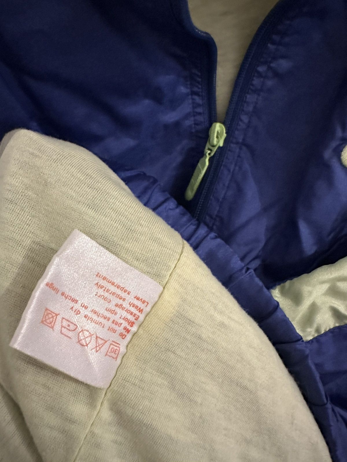 Nike Nike Air Jacke Windbreaker Size L Retro Vintage Track Size US L / EU 52-54 / 3 - 11 Thumbnail