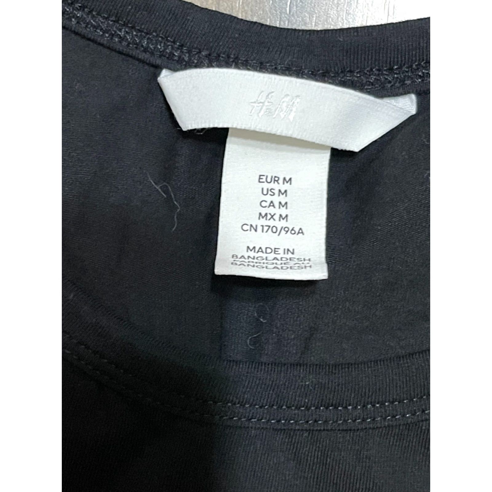 H&M H&M Shirt Women Mid Black Short Sleeve Crew Neck T-Shirt Casual Modern Basic Regular Size M / US 6-8 / IT 42-44 - 3 Thumbnail
