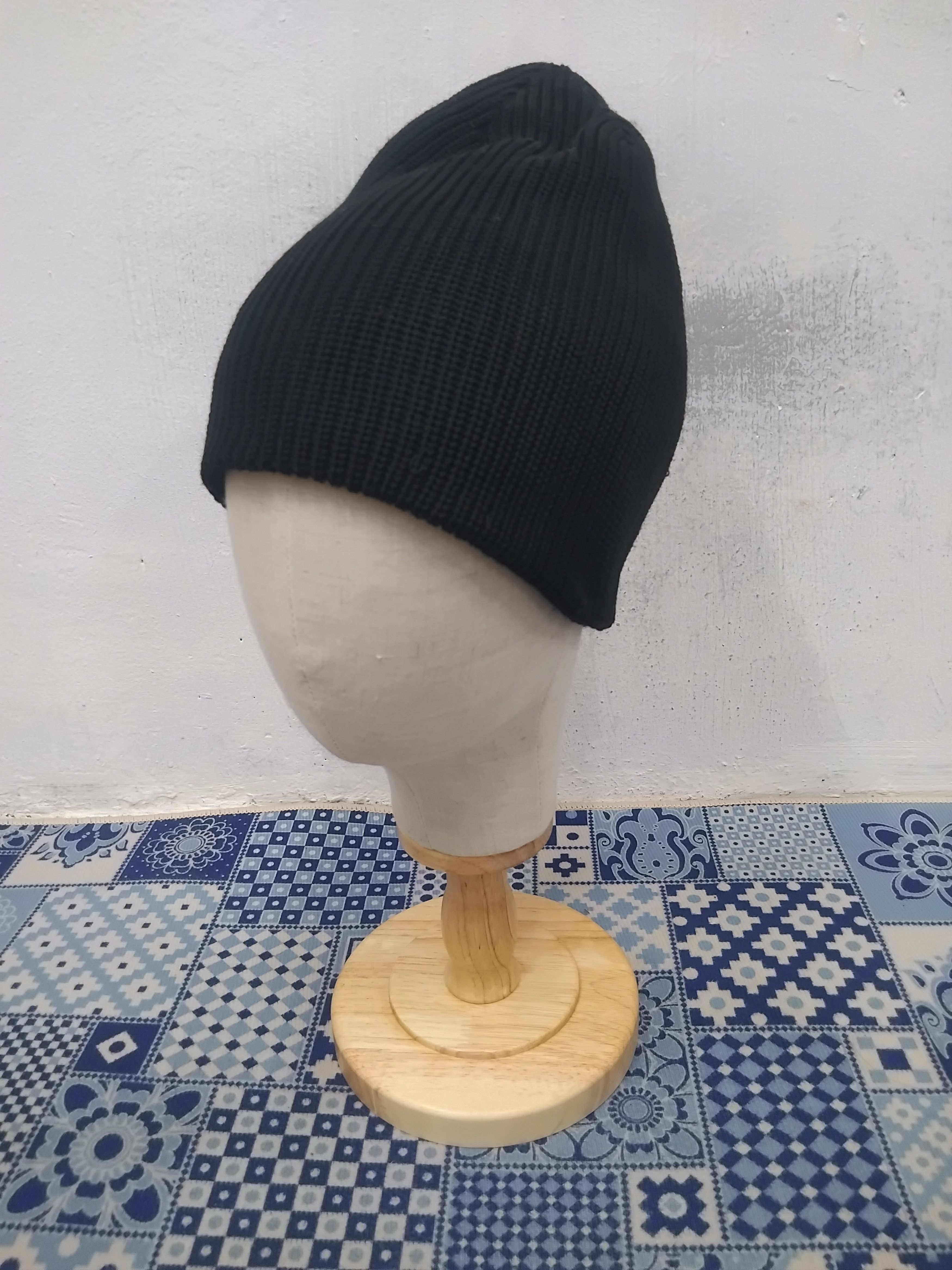 GU 💥Gu Japanese brand black colour beanie hat Size ONE SIZE - 1 Thumbnail