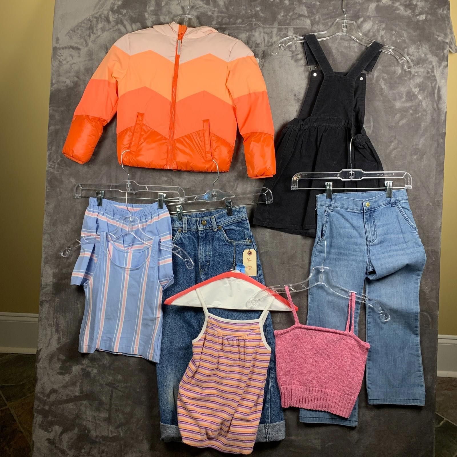 Designer Lot of 7 Various Girls Clothes Sz 10/12 Bundle (354) Size ONE SIZE - 1 Thumbnail
