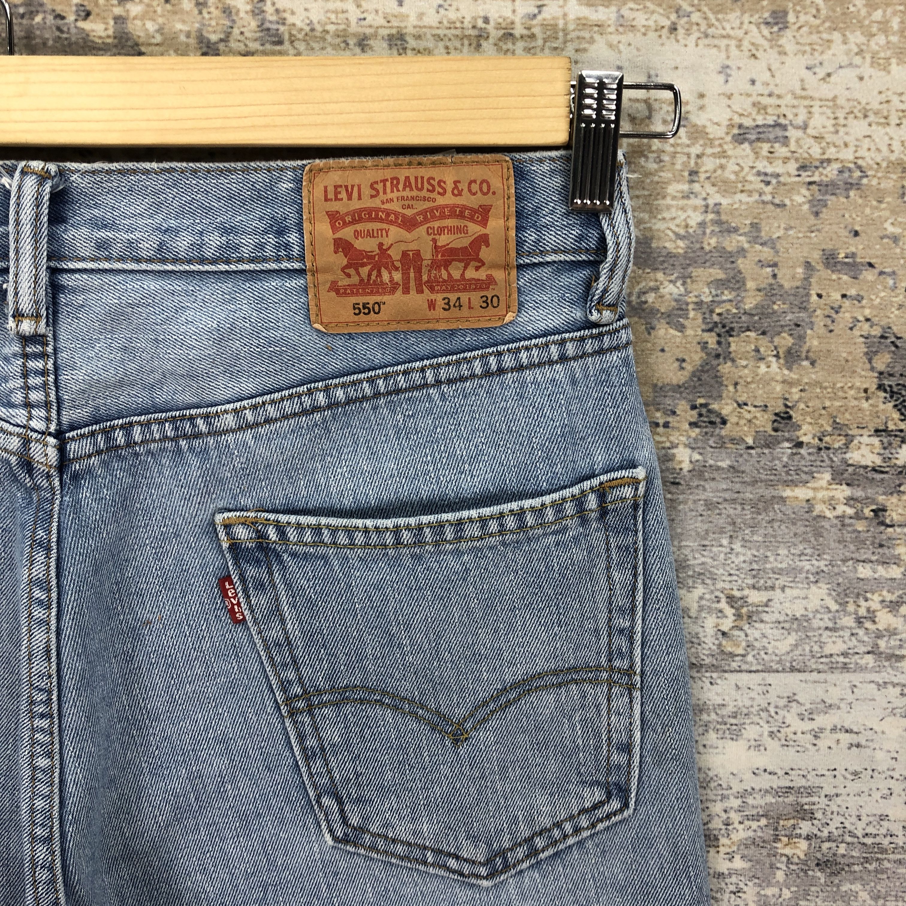 Levi's Vintage Y2K Levis 550 Light Wash Jeans Levi's Faded Denim Size US 32 / EU 48 - 5 Thumbnail
