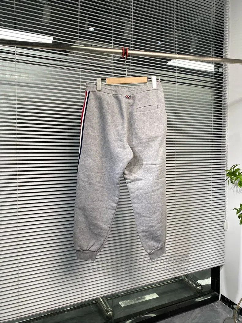 Thom Browne Thom Browne size 2 Grey Sweatpants Size US 29 - 2 Thumbnail
