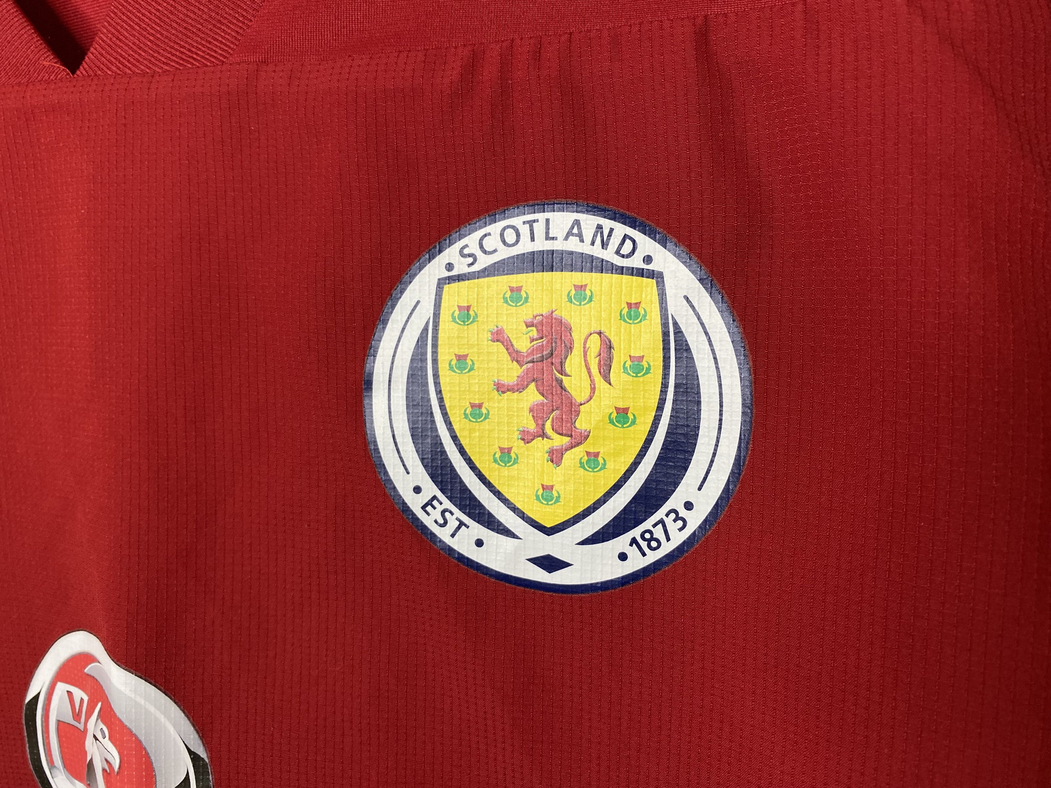 Adidas SCOTLAND TEAM 2017 TRAINING FOOTBALL SHIRT SOCCER JERSEY Size US L / EU 52-54 / 3 - 3 Thumbnail