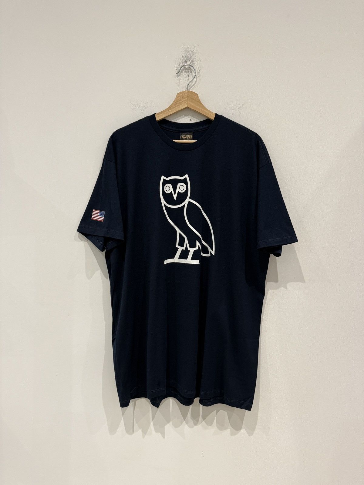 October's Very Own OVO OG Owl USA Flag Shirt Navy Size: XXL Size US XXL / EU 58 / 5 - 1 Thumbnail