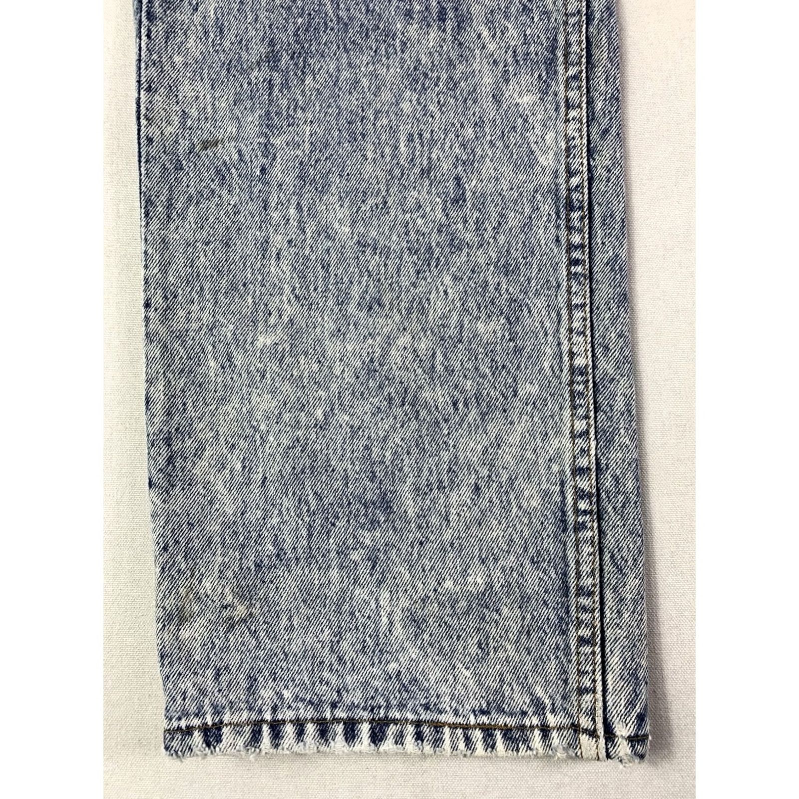Levi's VINTAGE Levi's 501 Jeans Men 34x33 Blue 90s Made USA Acid Wash Distressed Classic Straight Jeans Mens Size US 34 / EU 50 - 6 Thumbnail