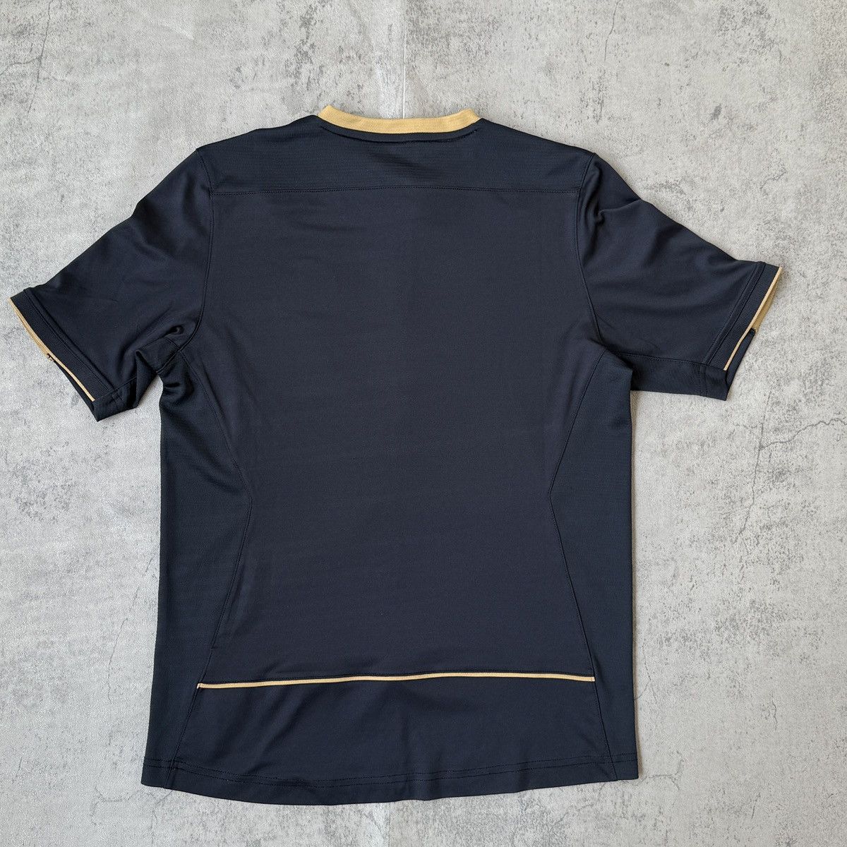 New Balance Celtic FC 2016-2017 Away Football Jersey / New Balance Black Size US XS / EU 42 / 0 - 2 Thumbnail