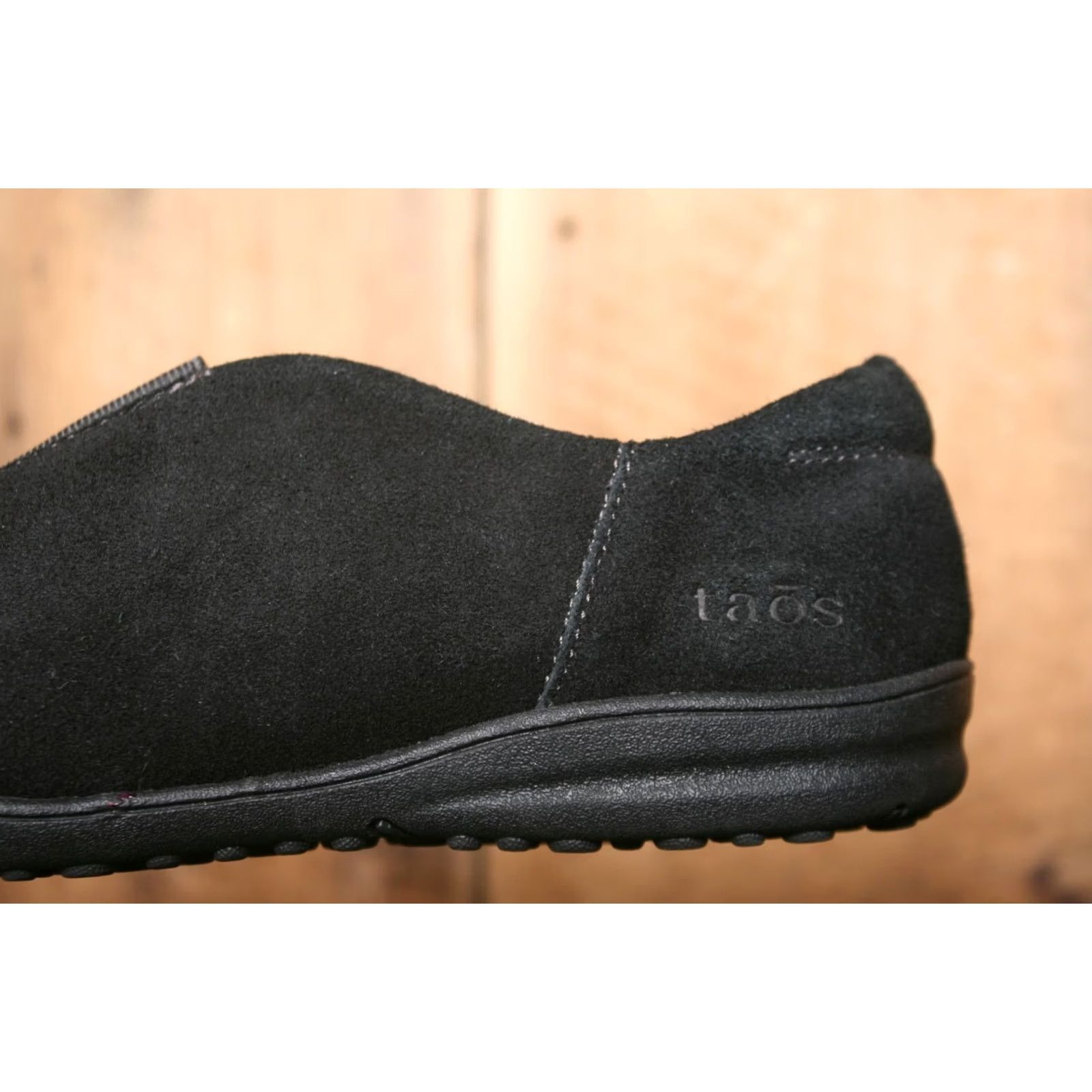 Taos TAOS Center Peace Black Suede Leather Slip-On Loafers Sz. 7M Womens Casual Flat Size US 8 / IT 38 - 7 Thumbnail
