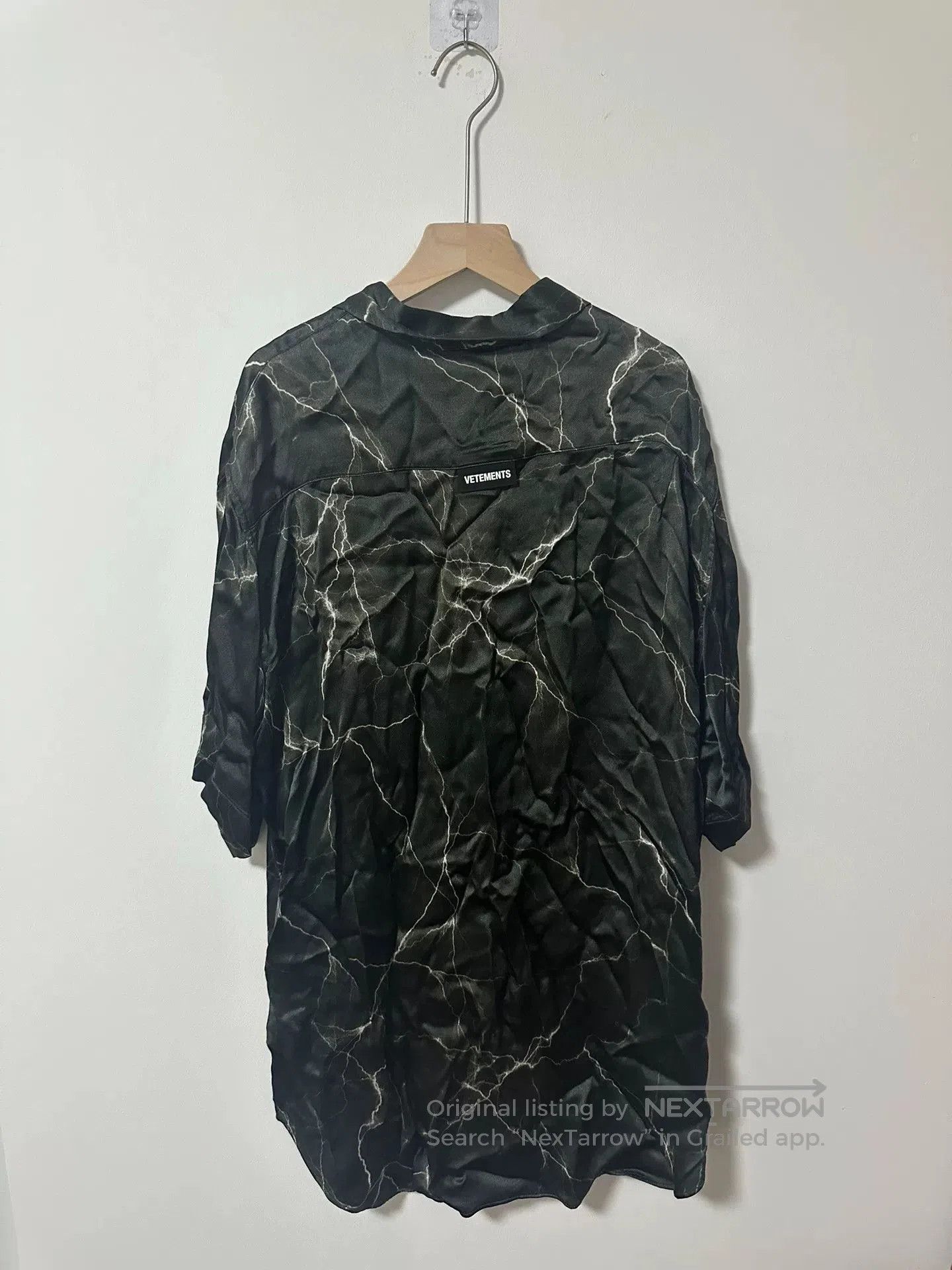 Vetements vetements lightning silk short sleeve shirt. Size US M / EU 48-50 / 2 - 2 Thumbnail