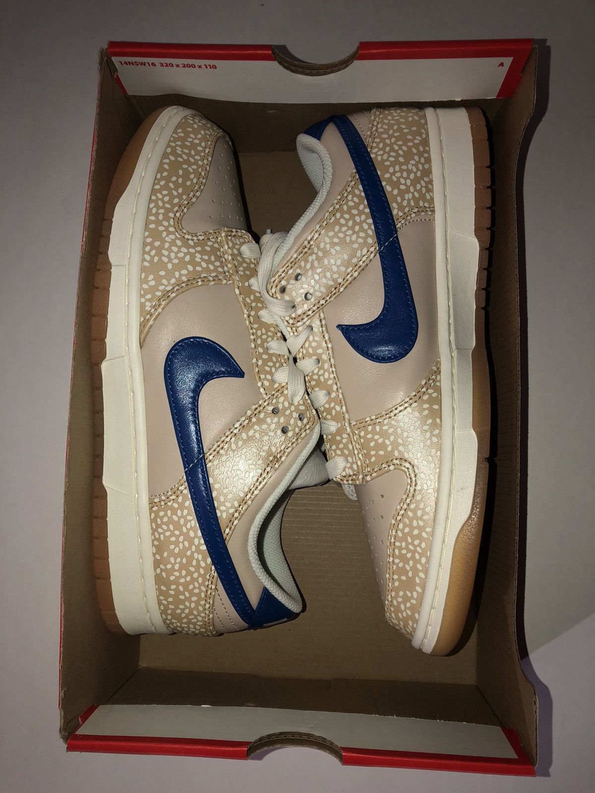 Nike Brand New Nike DUNK Low Montreal Bagel Sneakers 9 Size US 9 / EU 42 - 10 Thumbnail