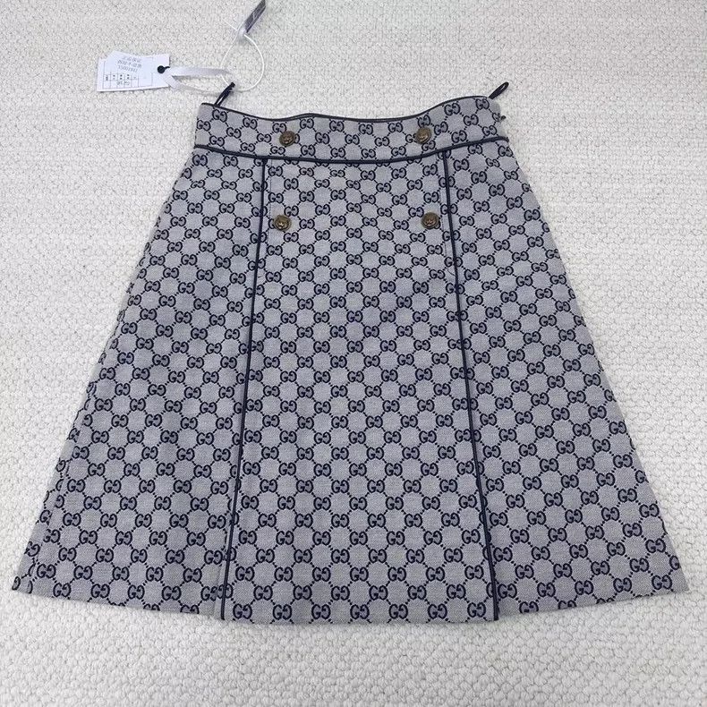 Gucci Gucci Tiger head printed skirt Size 27" / US 4 / IT 40 - 1 Thumbnail