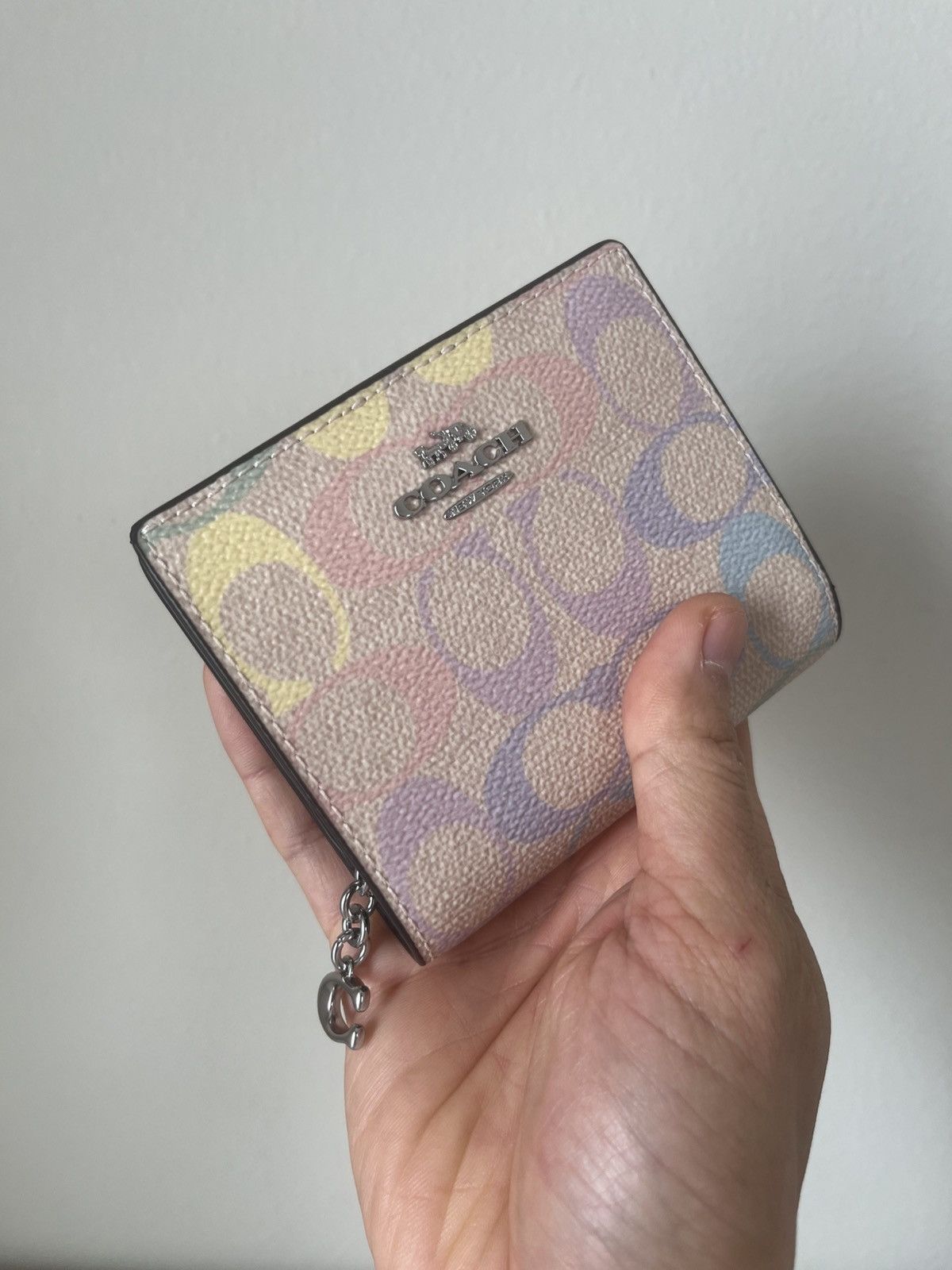 Coach Coach Snap Wallet In Rainbow Signature Size ONE SIZE - 6 Thumbnail