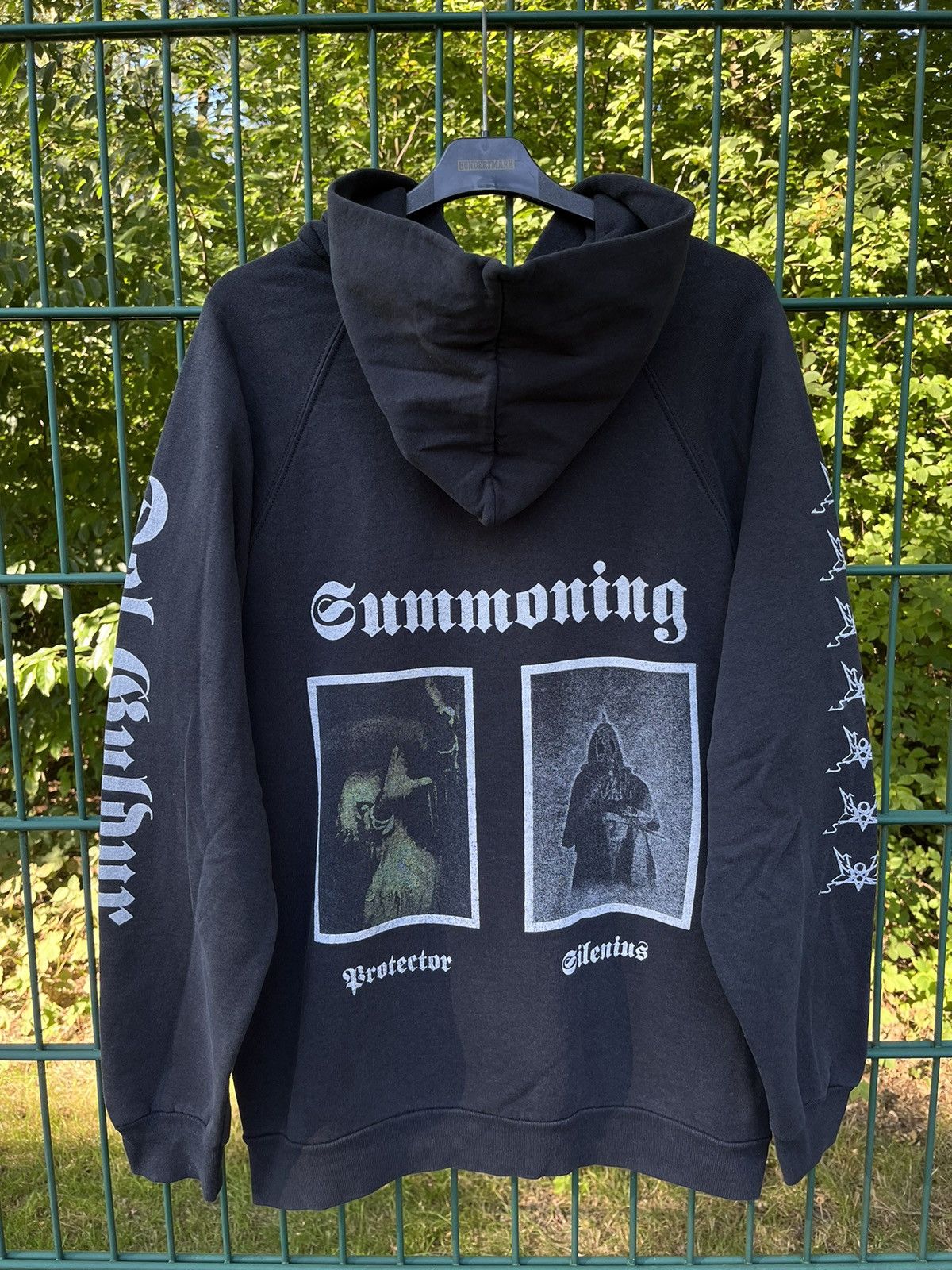 image of Band Tees x Vintage 1996 Summoning Dark Metal Hoodie Death Cof Mortician in Black (Size Large)