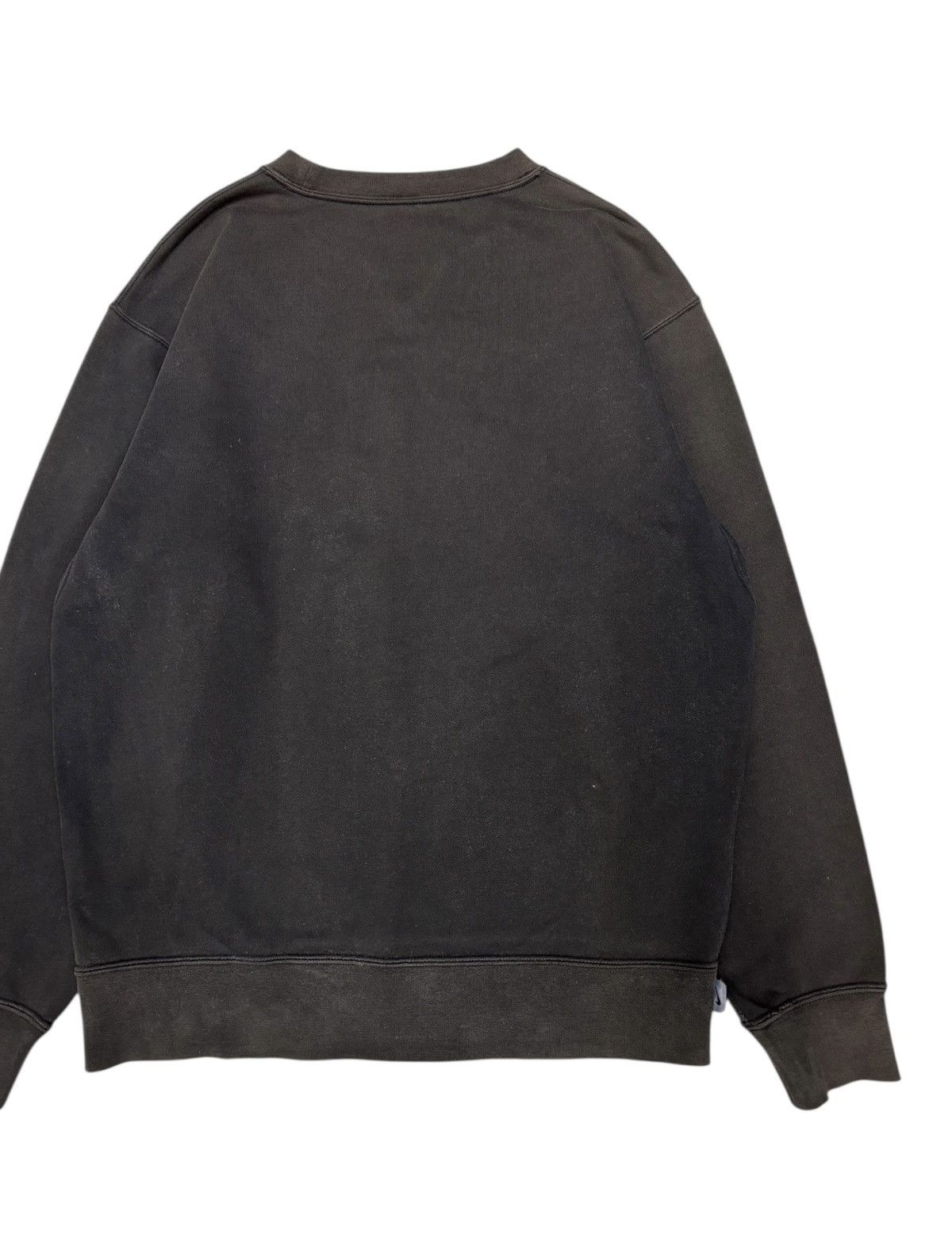 Nike RARE🔥90s VINTAGE NIKE SUN FADED THRASHED SWEATSHIRT Size US M / EU 48-50 / 2 - 9 Thumbnail