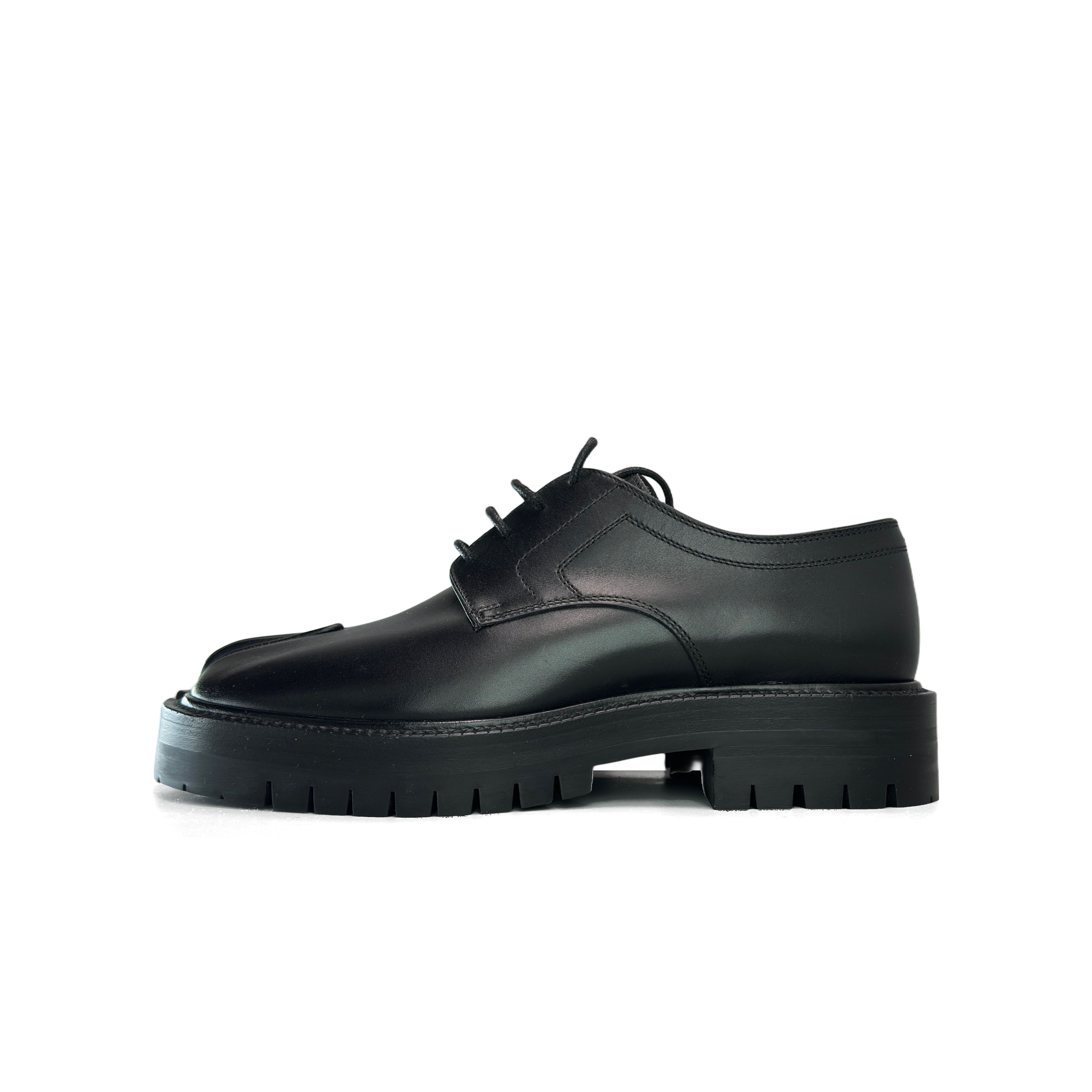 Maison Margiela Maison Margiela Tabi Leather Lace-up Shoes Size 36 Size US 6 / IT 36 - 1 Thumbnail