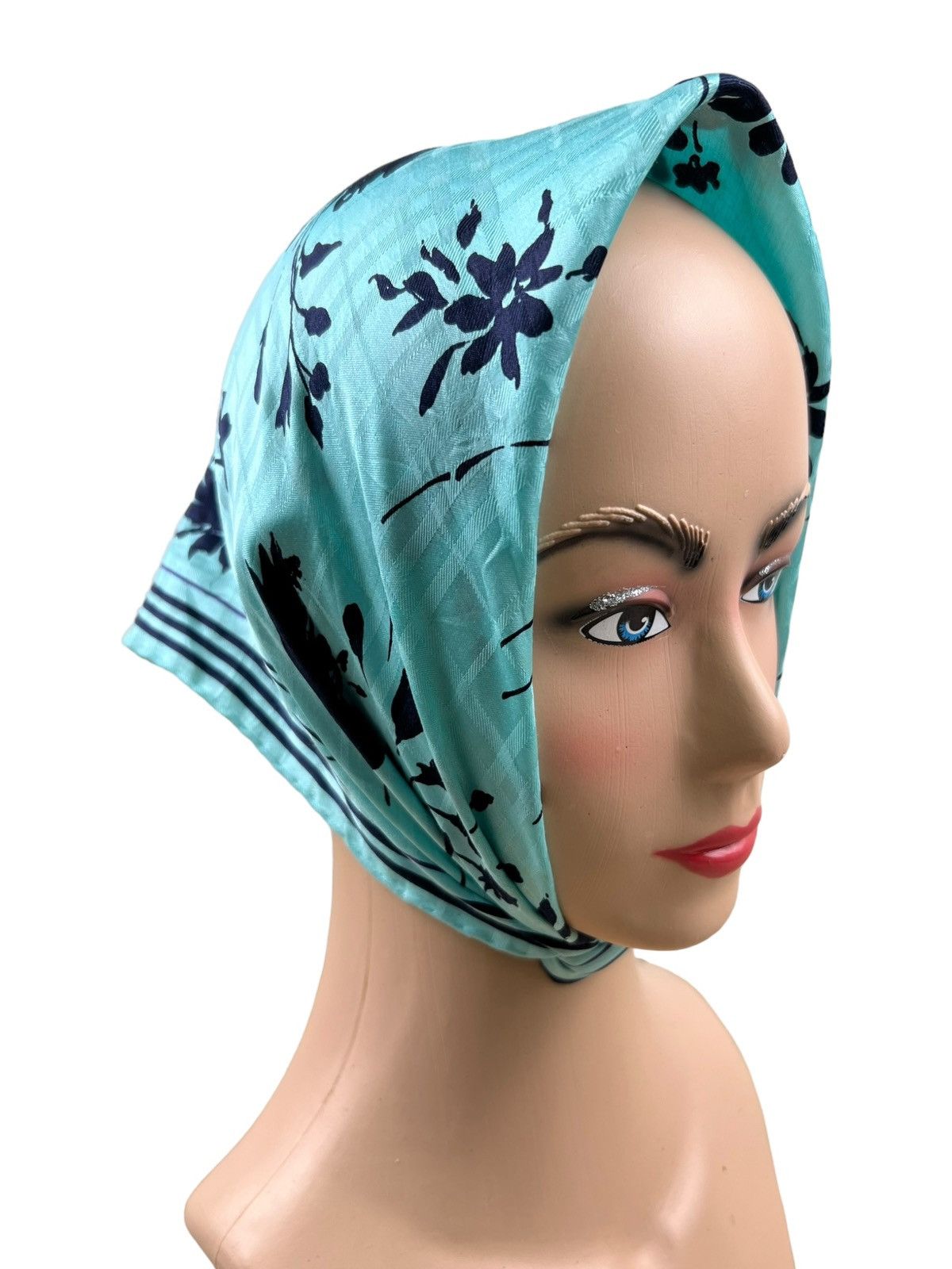 Burberry Burberry Handkerchief Neckerchief Bandana Pocketsquare Size ONE SIZE - 1 Thumbnail