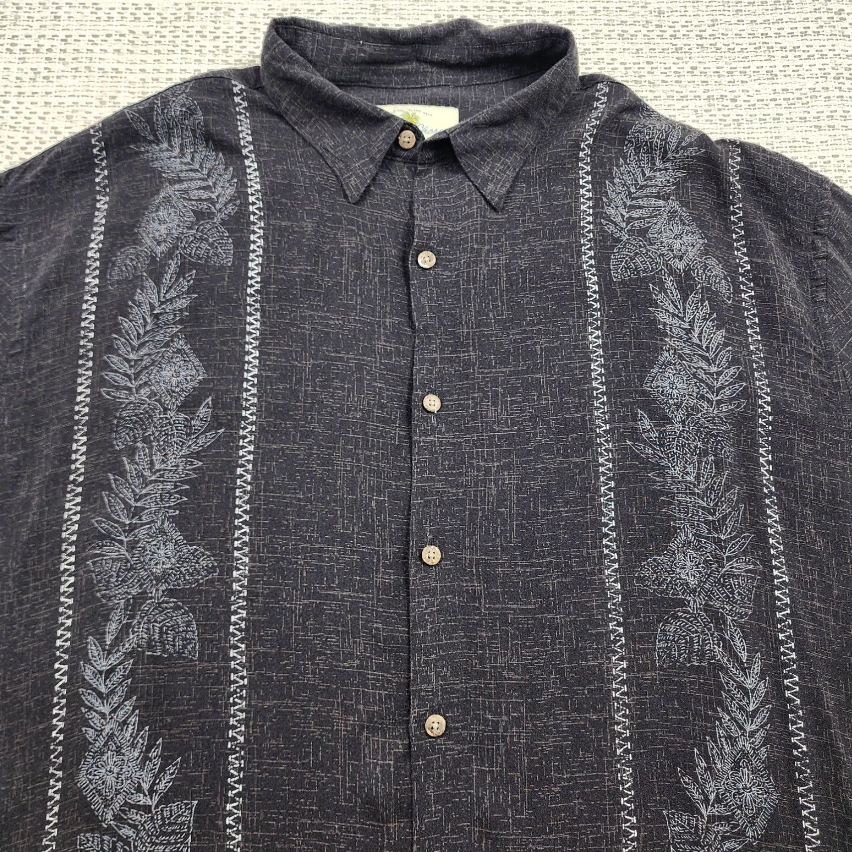 Vintage Island Shores Shirt Mens XL Rayon Floral Embroidered Button Up Hawaiian Camp Size US XL / EU 56 / 4 - 5 Thumbnail