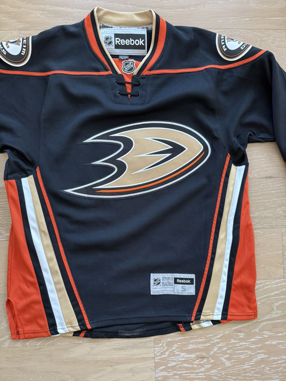Reebok Vintage Anaheim Ducks NHL Alternate Blank Jersey Size US S / EU 44-46 / 1 - 7 Thumbnail