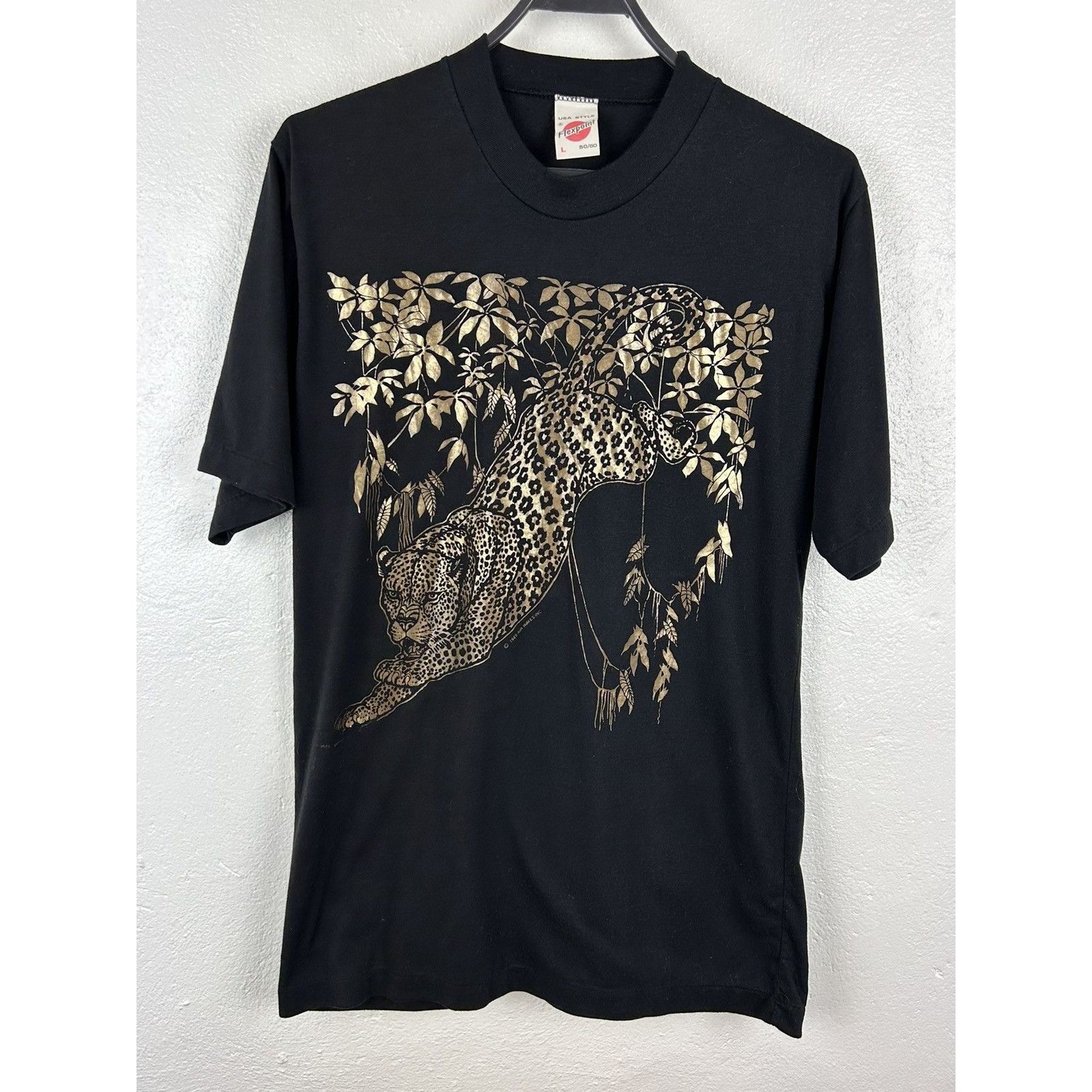 Vintage 80s Vintage 1989 Airwaves Leopard Print Single Stitch Tee Size US L / EU 52-54 / 3 - 1 Thumbnail