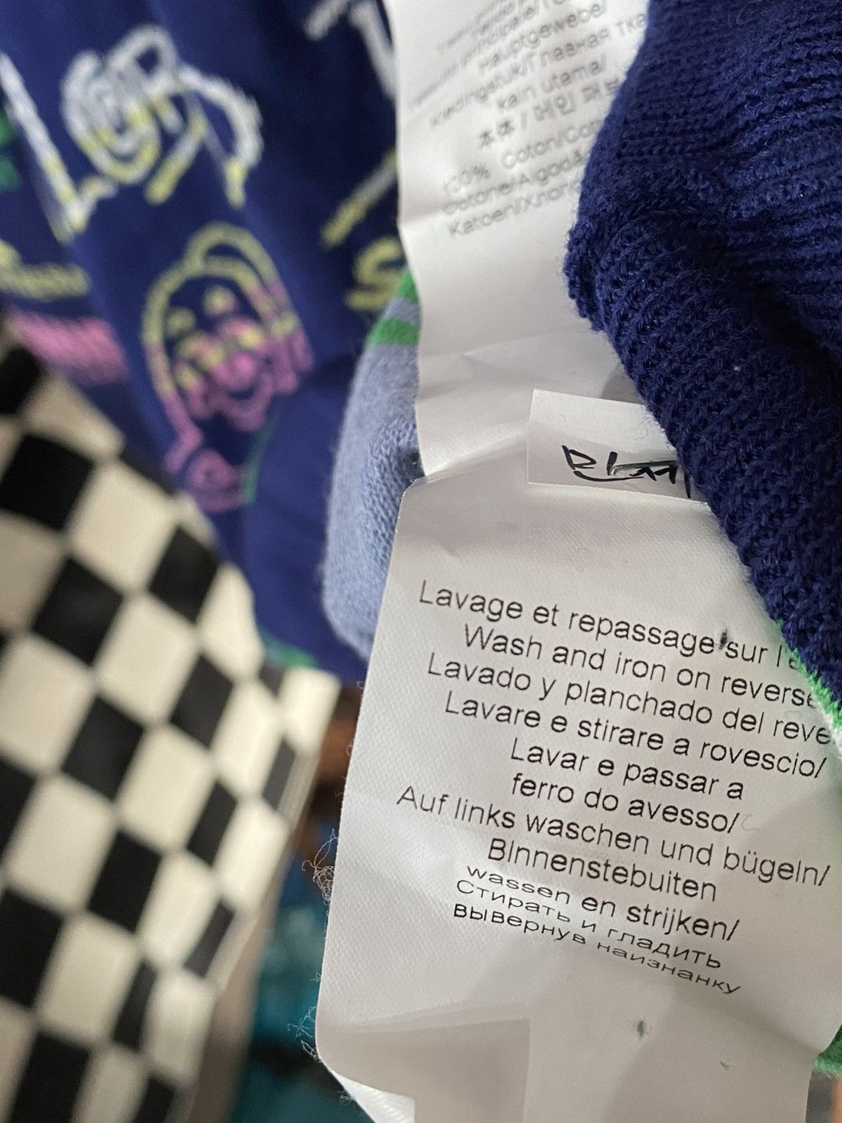 Kenzo $421 KNITWEAR SWEATER REGGAE GRAFFITI GRAPHIC FONTS NIGO Size US M / EU 48-50 / 2 - 5 Thumbnail