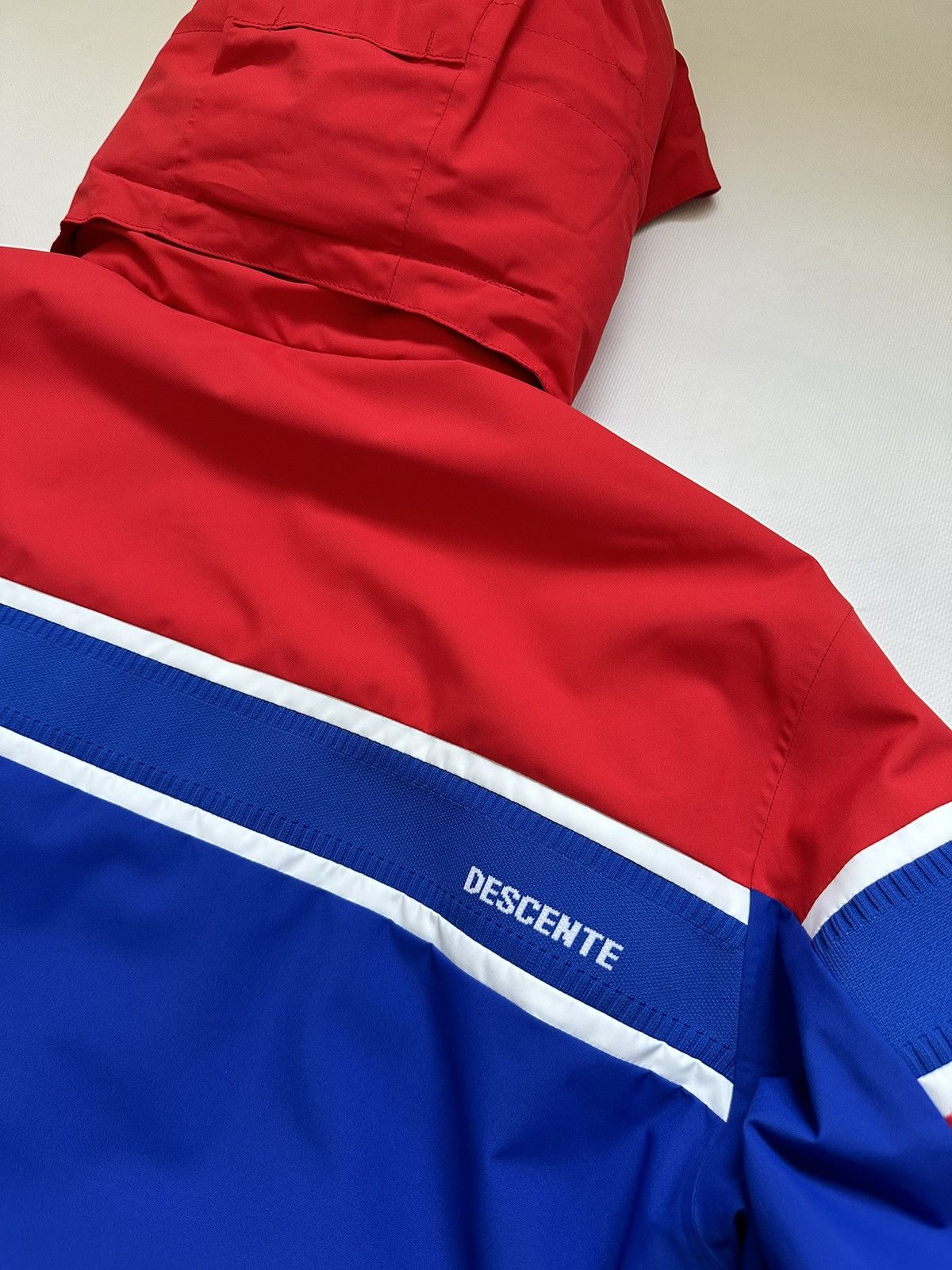 Descente Descente Ski Jacket Swiss Olympic Team Jacket Mens XL Size US XL / EU 56 / 4 - 20 Thumbnail