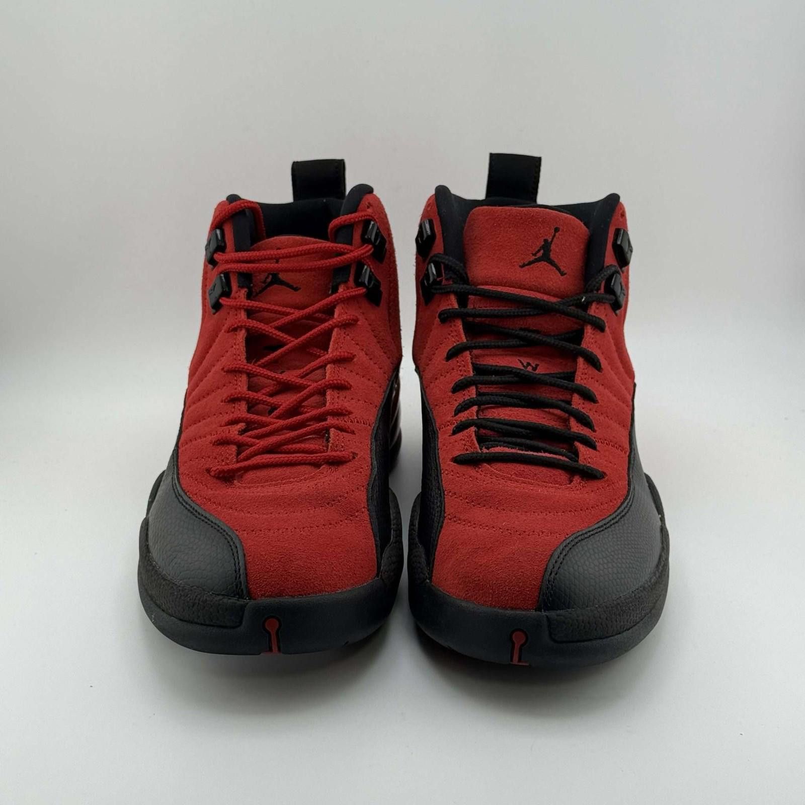 Jordan Brand Air Jordan 12 Reverse Flu Game Varsity Red/Black US 8 Used Size US 8 / EU 41 - 2 Thumbnail