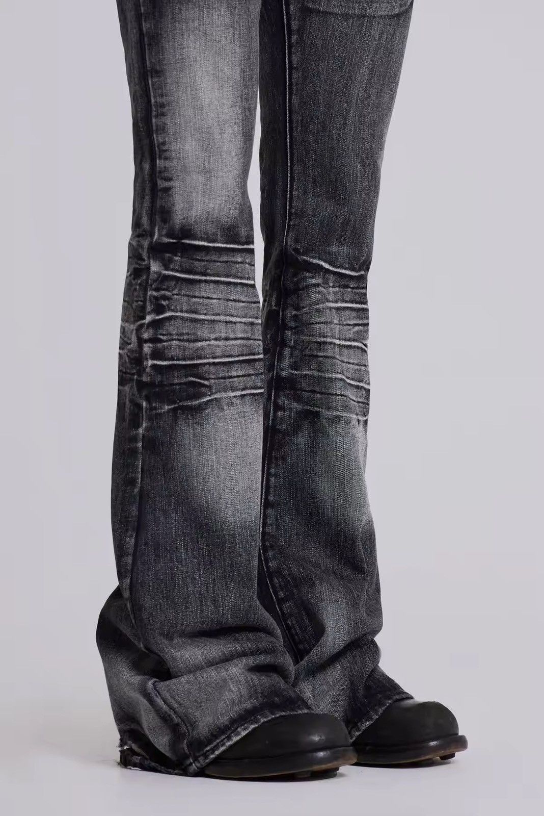 Japanese Brand Washed Black Flared Jeans Size US 35 - 3 Thumbnail