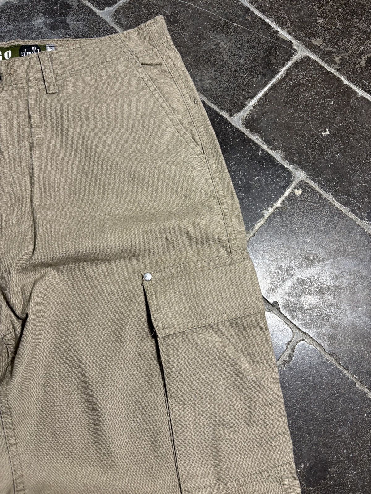 Levi's 1990s Vintage Levi’s Silver Tab Cargo Pants Baggy Tan Canada Size US 36 / EU 52 - 4 Thumbnail