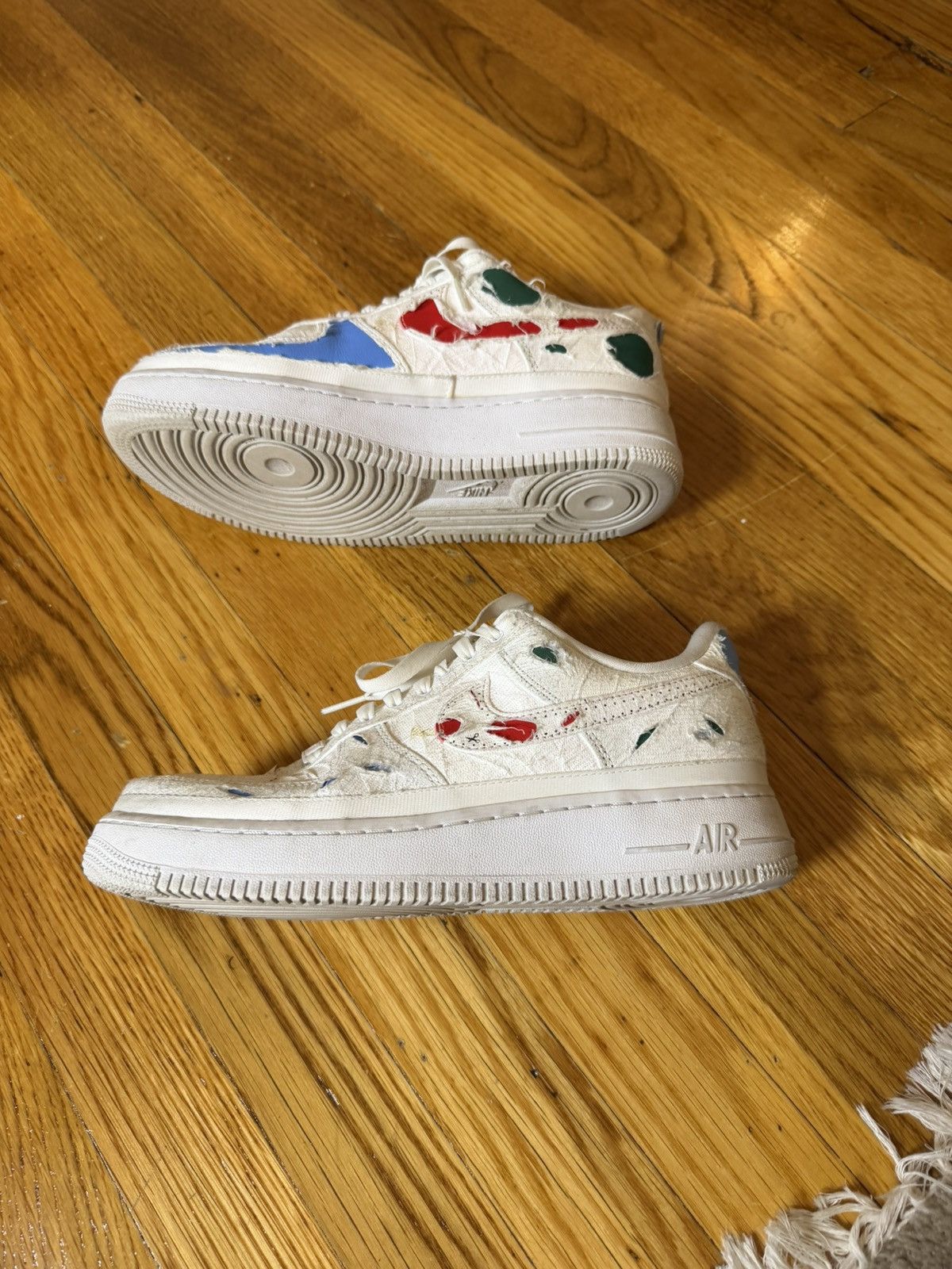 Nike Nike air force ones Size US 9.5 / EU 42-43 - 2 Thumbnail