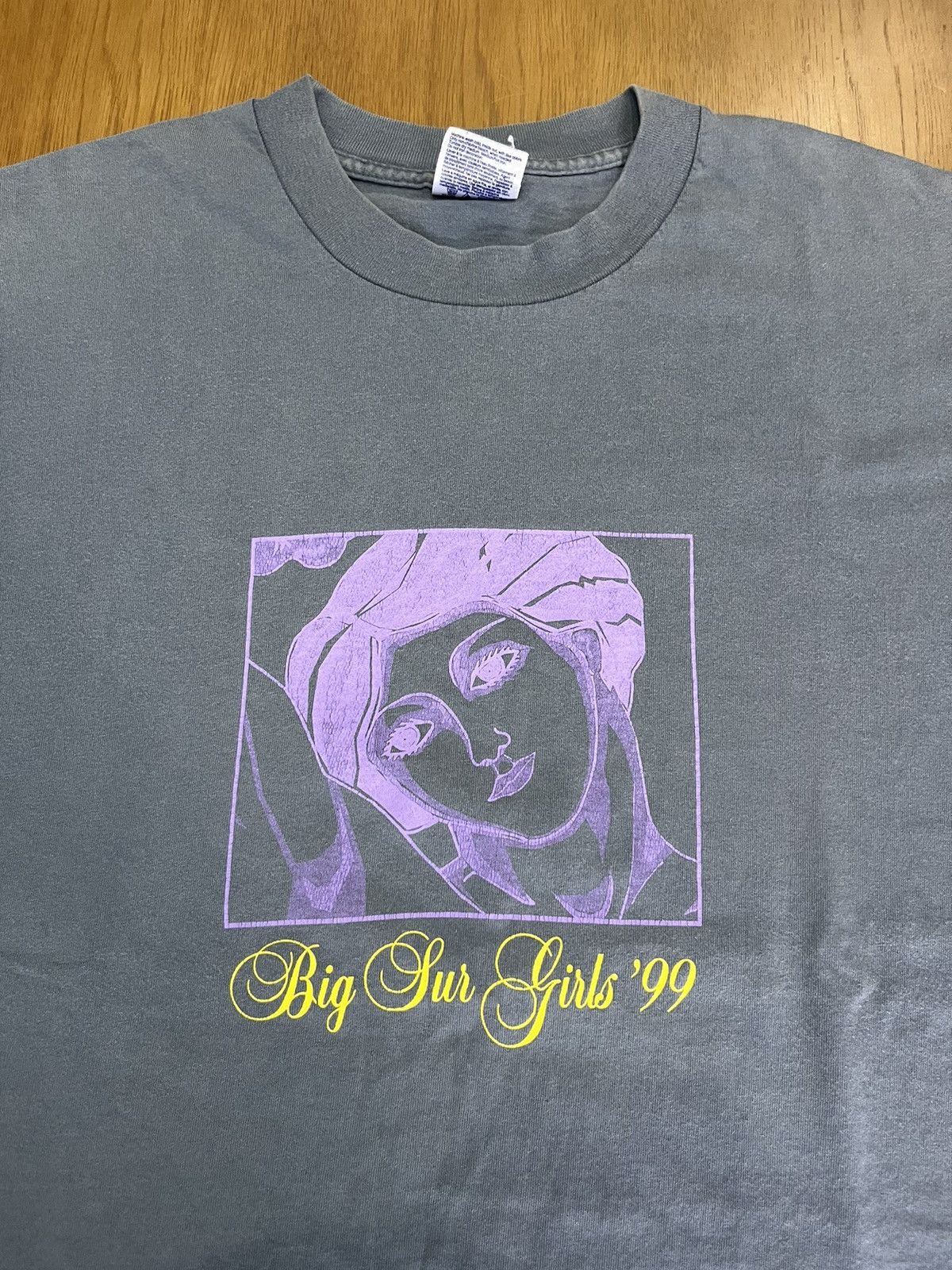 Vintage Vintage ART Big Fur Girls 1999’s Tshirt Size US XXL / EU 58 / 5 - 5 Thumbnail