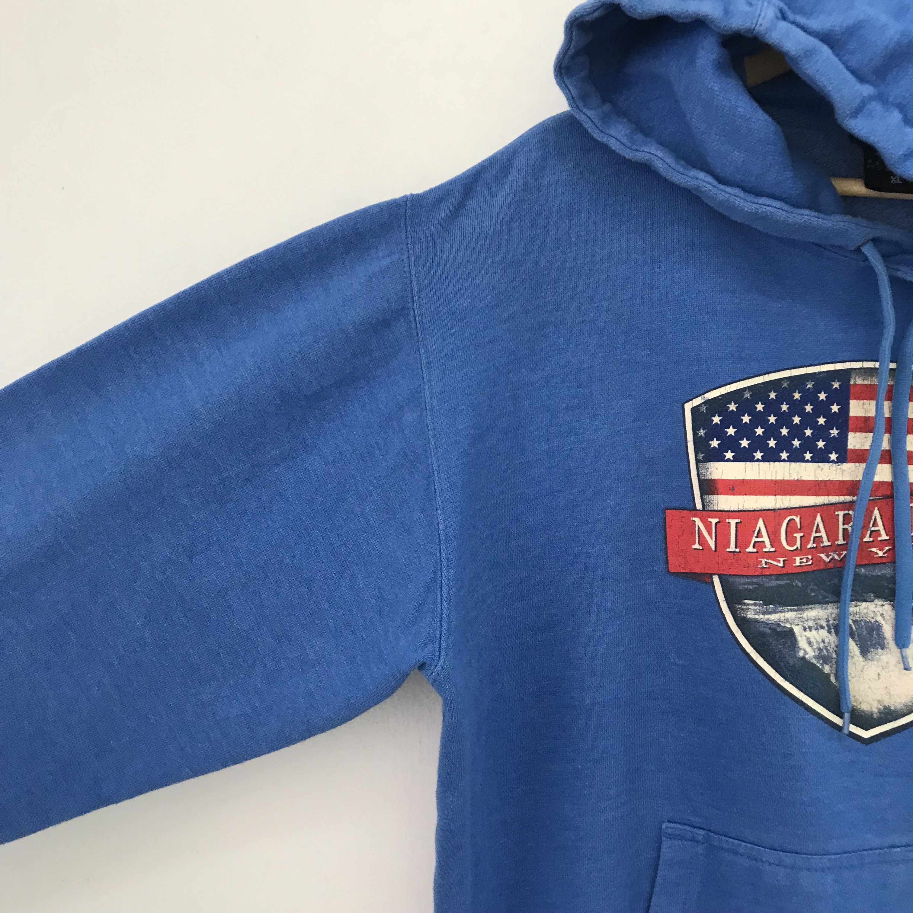 Vintage Vintage 90s Niagara Falls Blue Sweater Xlarge - 490 Size US XL / EU 56 / 4 - 4 Thumbnail