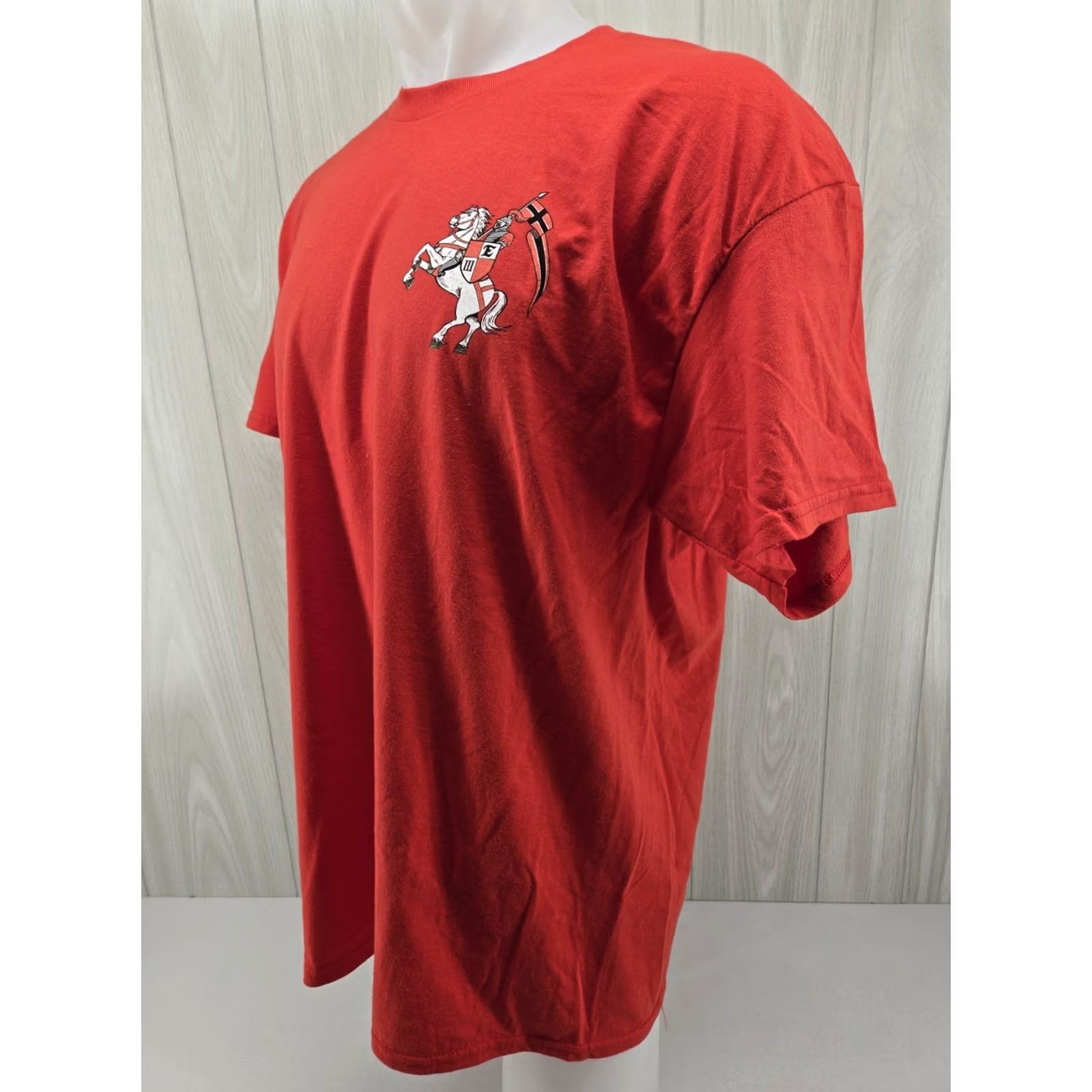 Gildan SPOT Red Knights Graphic T Shirt Mens XL VT-3 Knight Armor Graphic Tee Brand Gildan Shirt Mens XL Red Knights Graphic Tee Size US XL / EU 56 / 4 - 4 Thumbnail