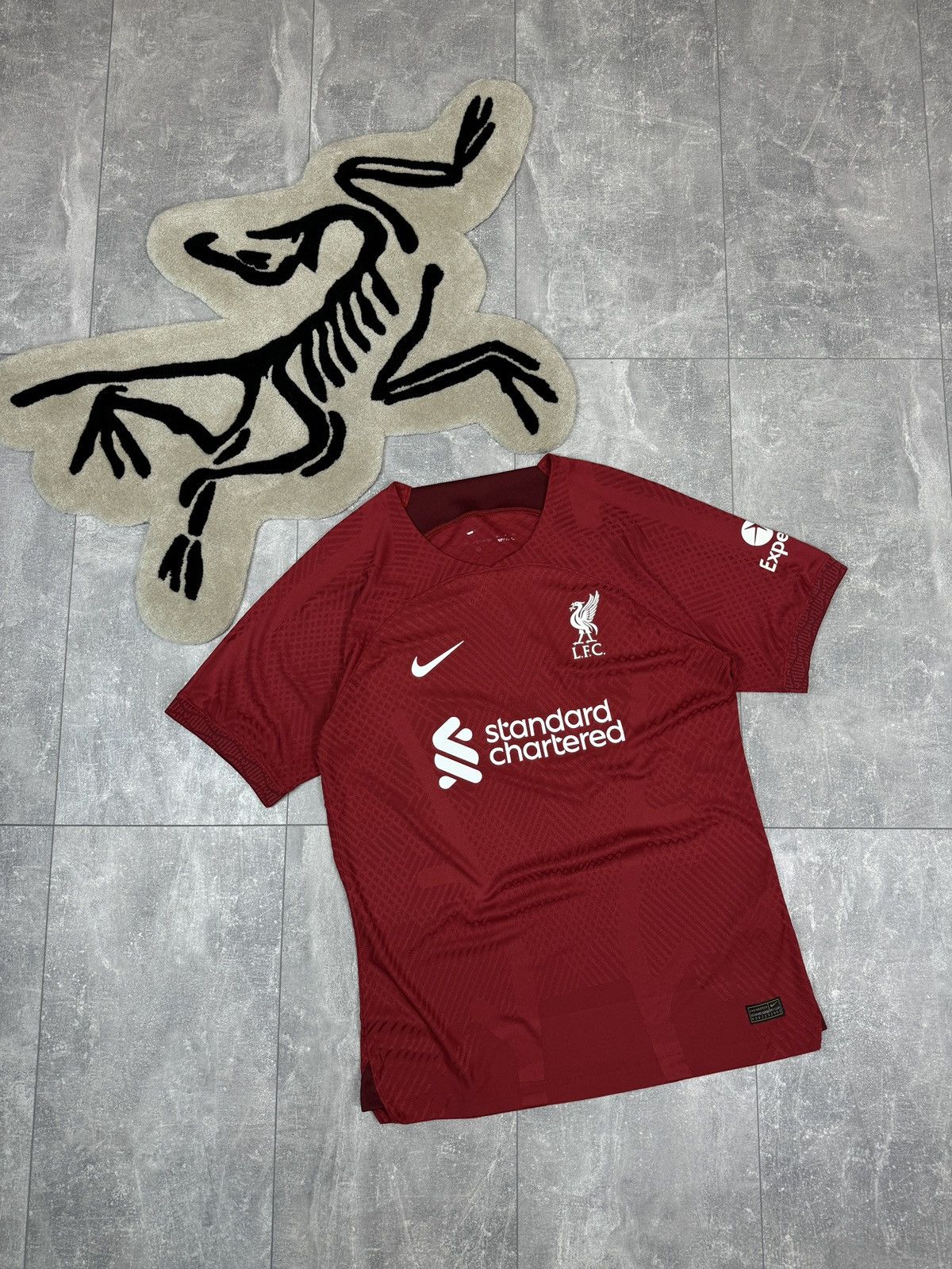 Nike Mens Vintage Nike Liverpool FC T-shirt soccer jersey tee Size US L / EU 52-54 / 3 - 1 Thumbnail