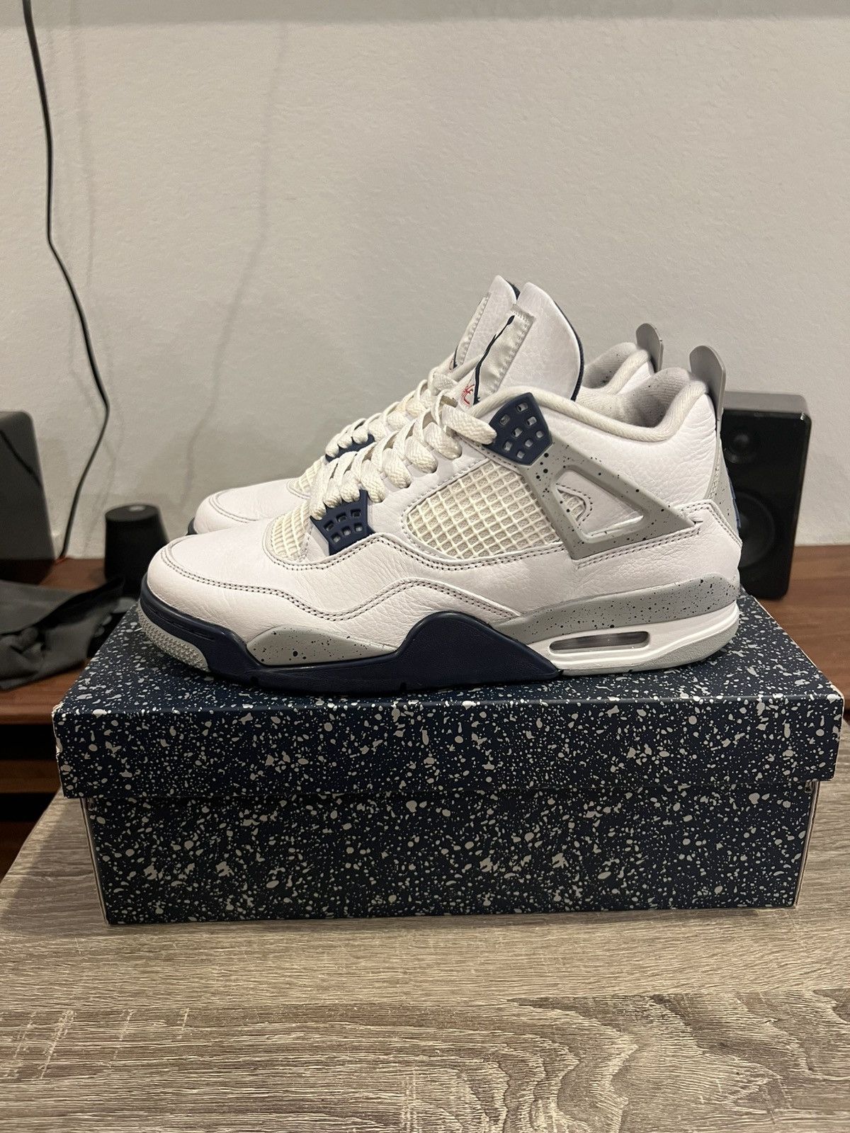 Jordan Brand Jordan 4 Midnight Navy Size US 9 / EU 42 - 2 Thumbnail