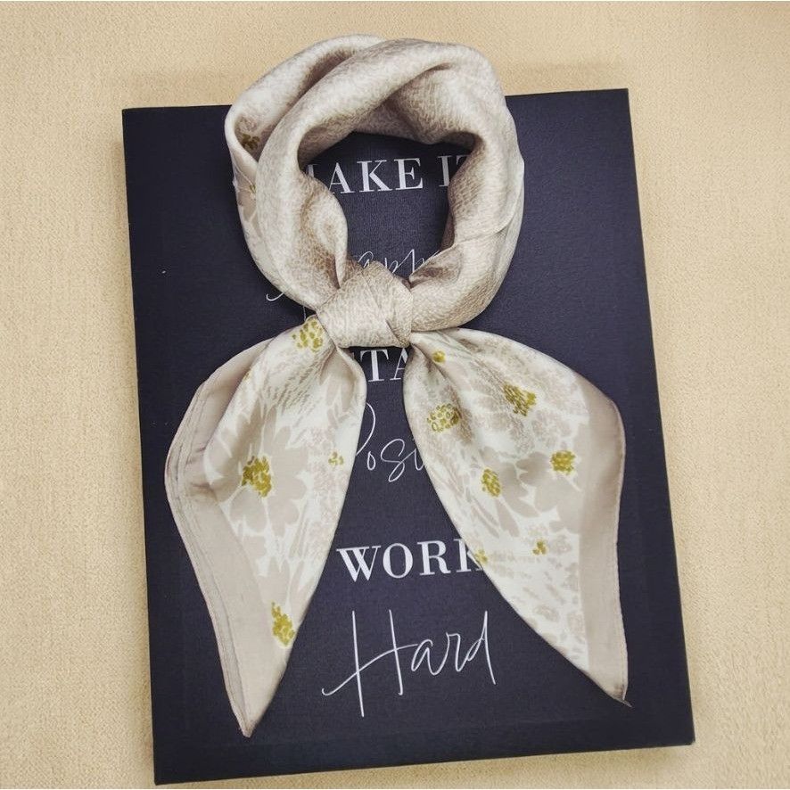 Other New Elegant Bandana Square Scarf Floral Beige and Gold Silk Size ONE SIZE - 1 Thumbnail
