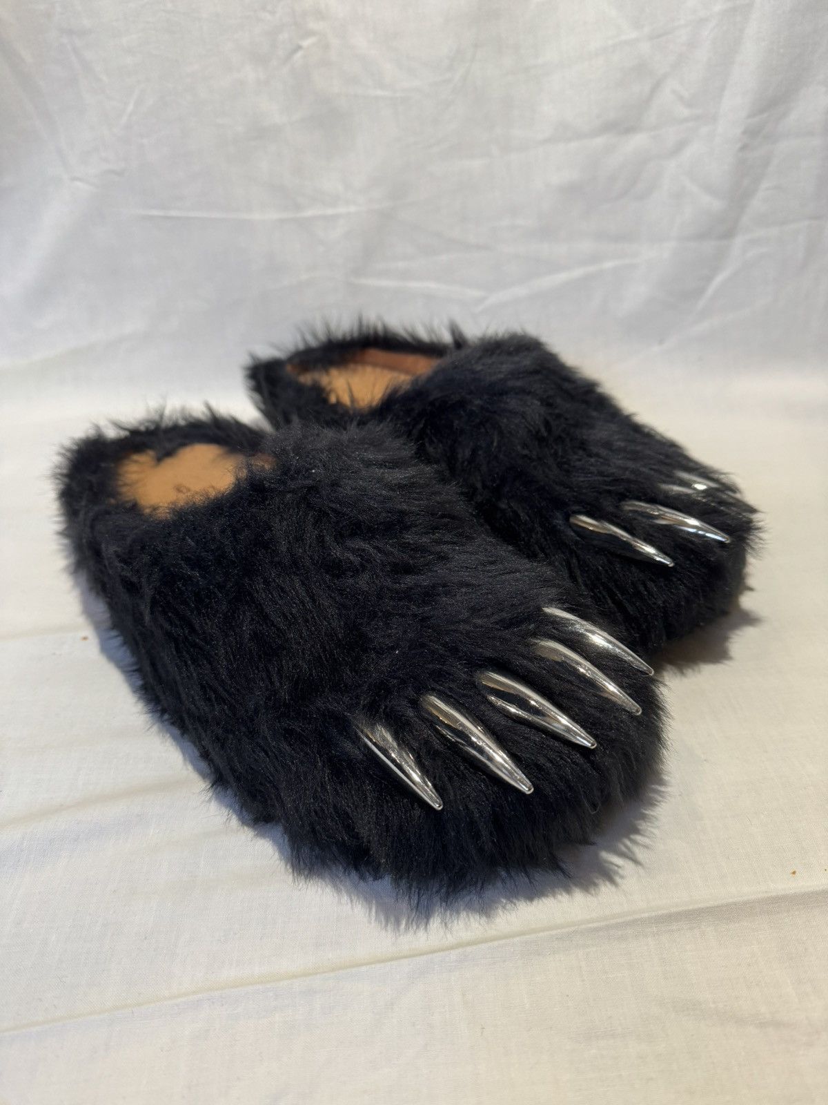 Bravest Bear Claws | Grailed