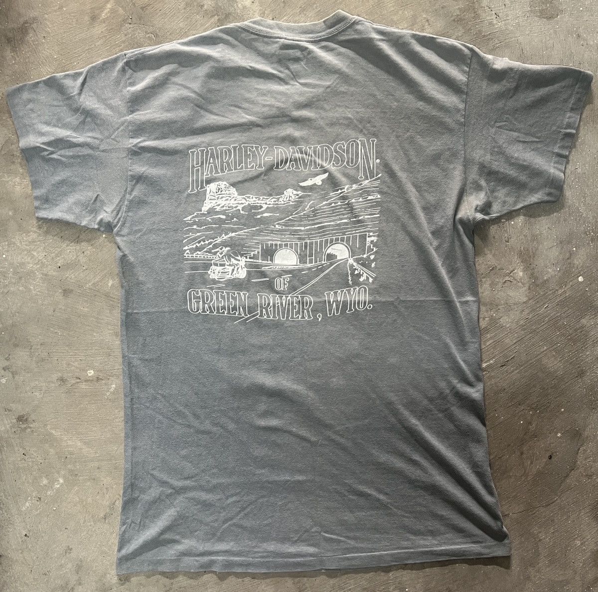 Other Vintage Harley Davidson 3D Emblem T Shirt (1990) Size US XL / EU 56 / 4 - 7 Thumbnail