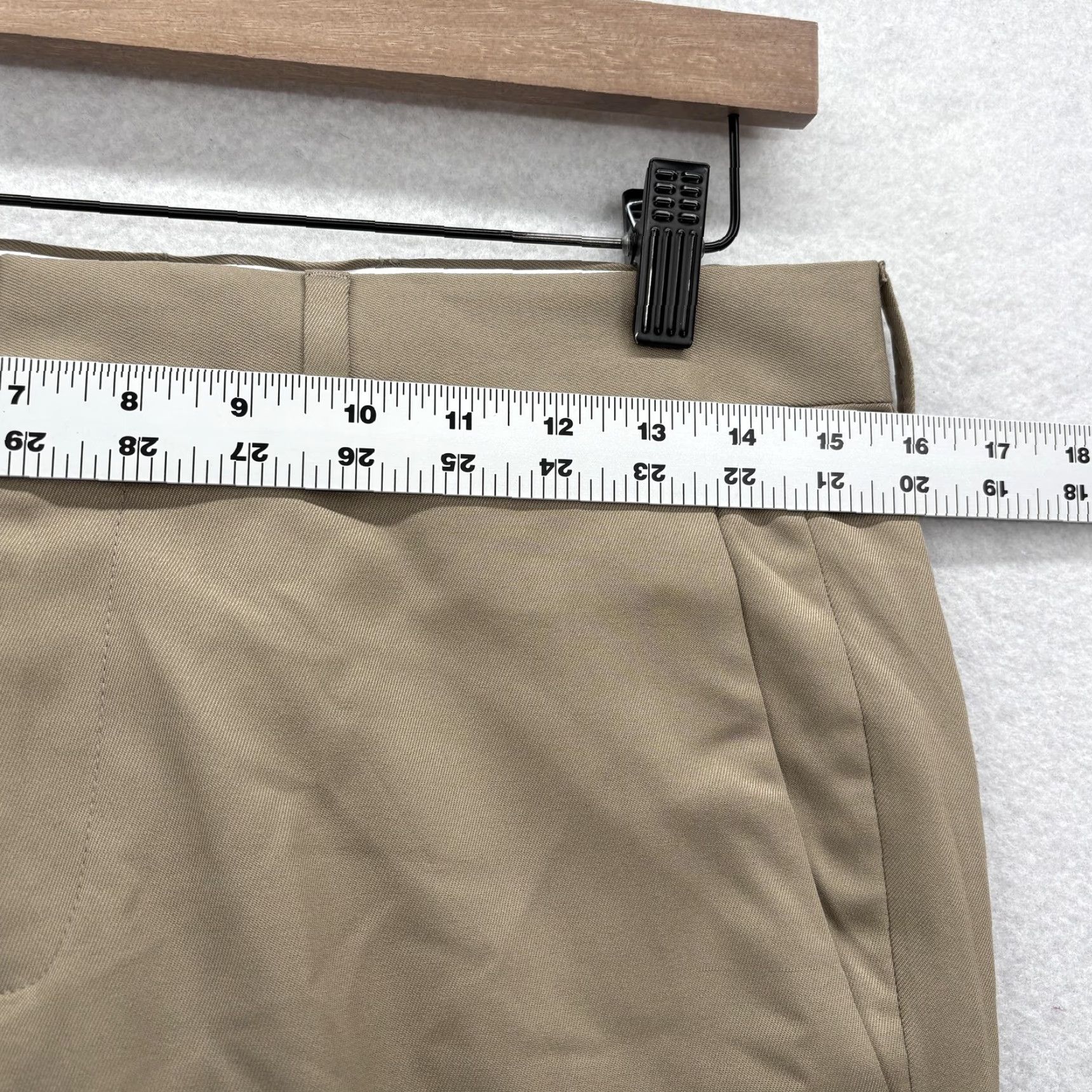 Vintage Kenneth Cole Reaction Dress Pants Mens 30x30 Beige Slim Fit Stretch NWT Business Casual Flat Front Zip Pockets Mens Size US 30 / EU 46 - 6 Thumbnail