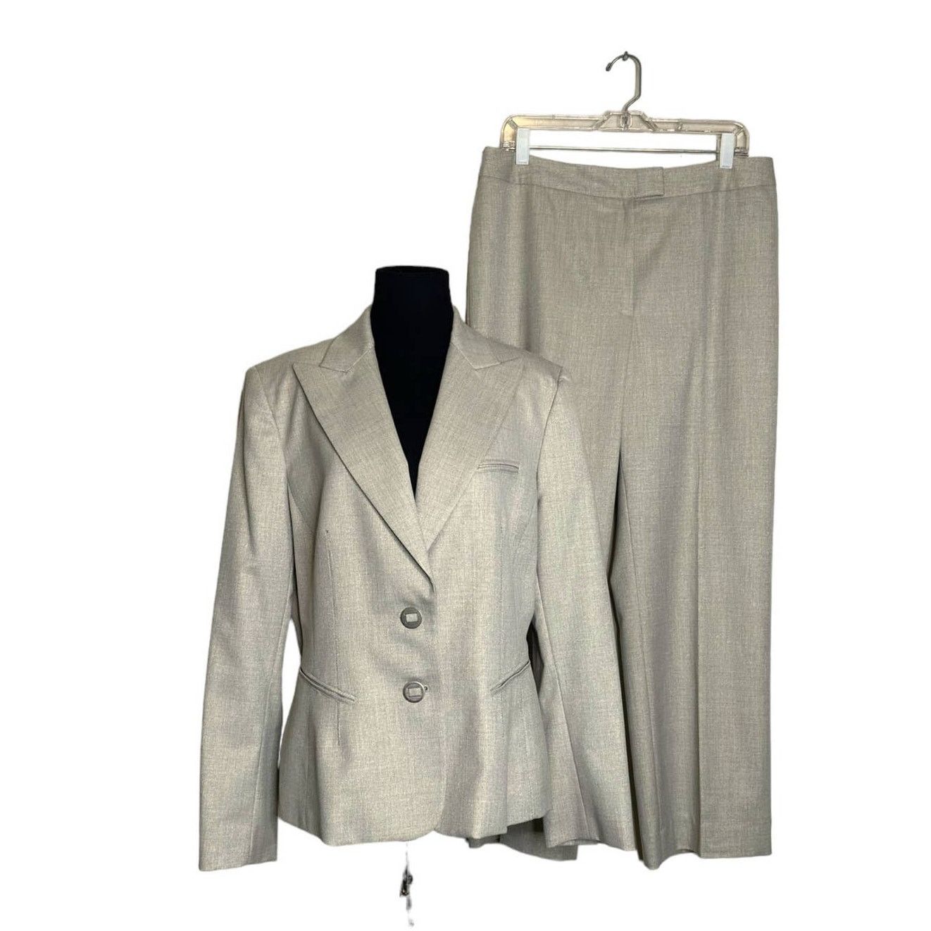 Albert Nipon Albert Nipon shimmery tan pant blazer suit size 12 Size XL / US 12-14 / IT 48-50 - 14 Thumbnail