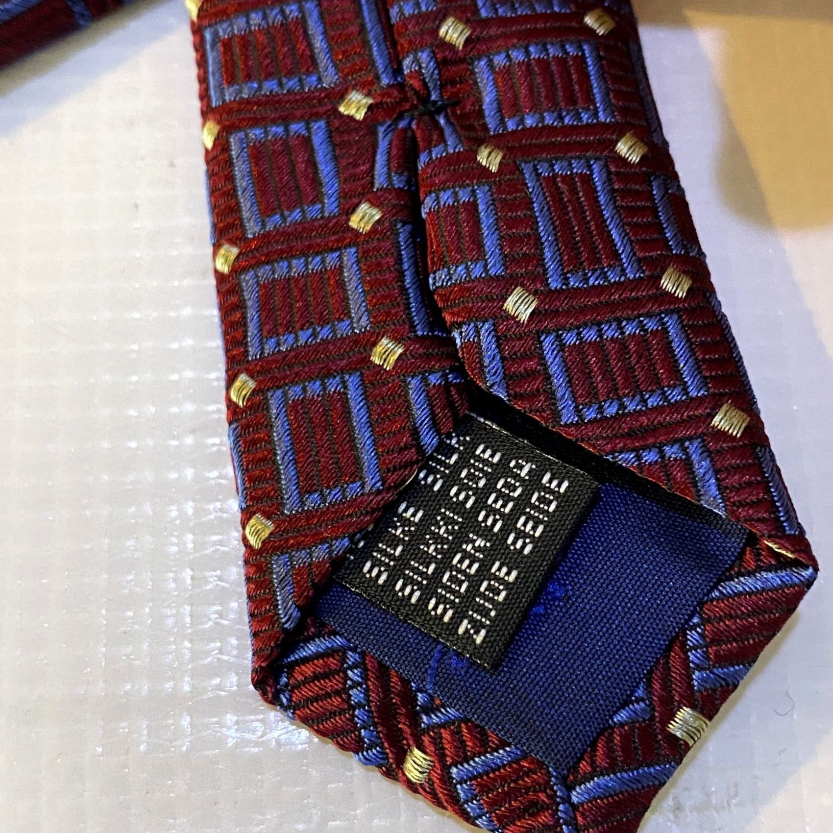 Vintage D'Este Mens Tie Red and Blue Geometric Pattern Silk 100% Silk Tie NEW Ships Next Business Day Size ONE SIZE - 4 Thumbnail